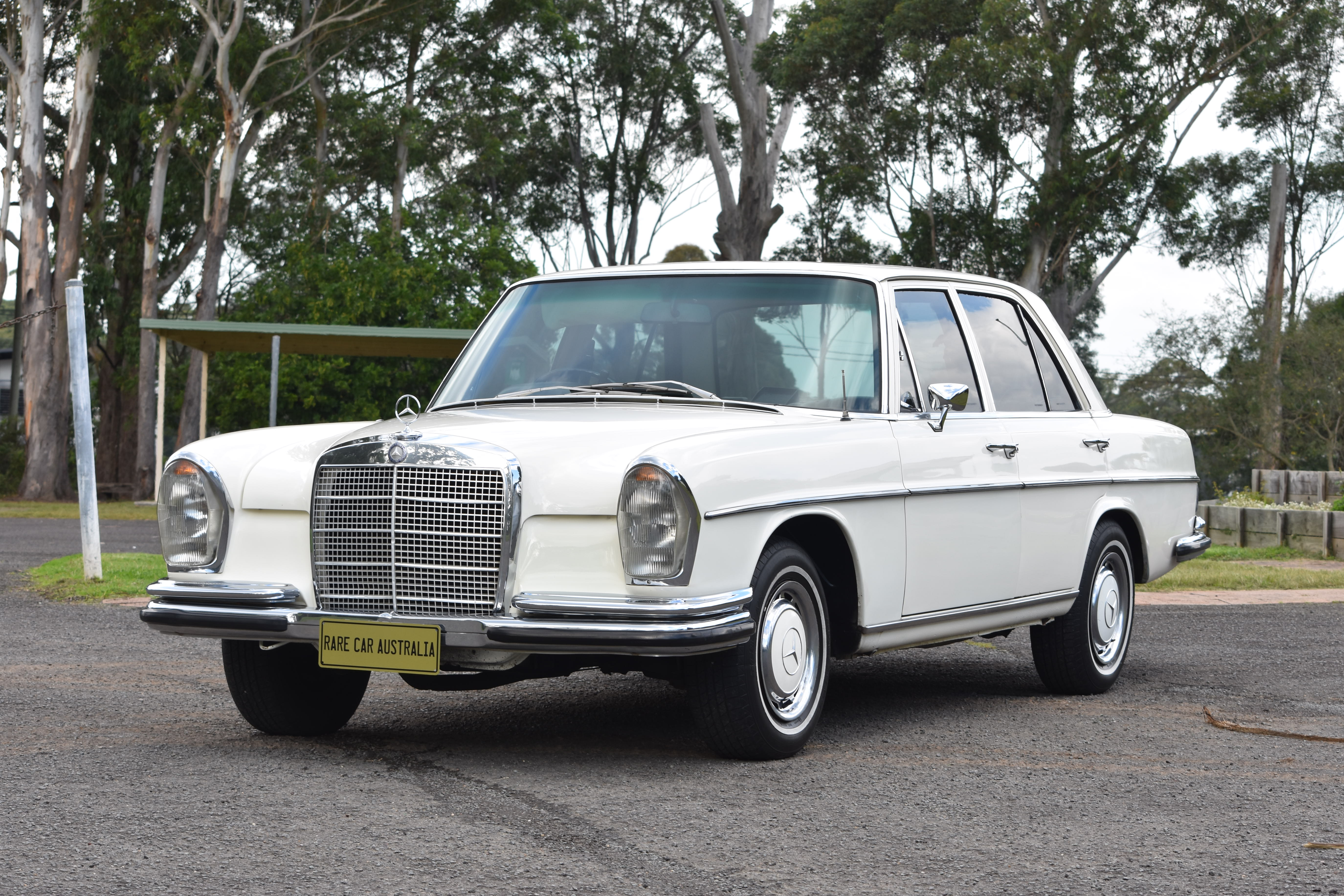 1971 Mercedes-Benz (W108) 280 SE