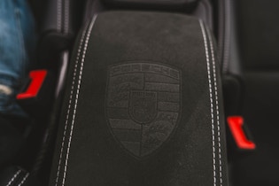 2023 Porsche 911 (992) GT3 RS - 1,300 Km - VAT-Q