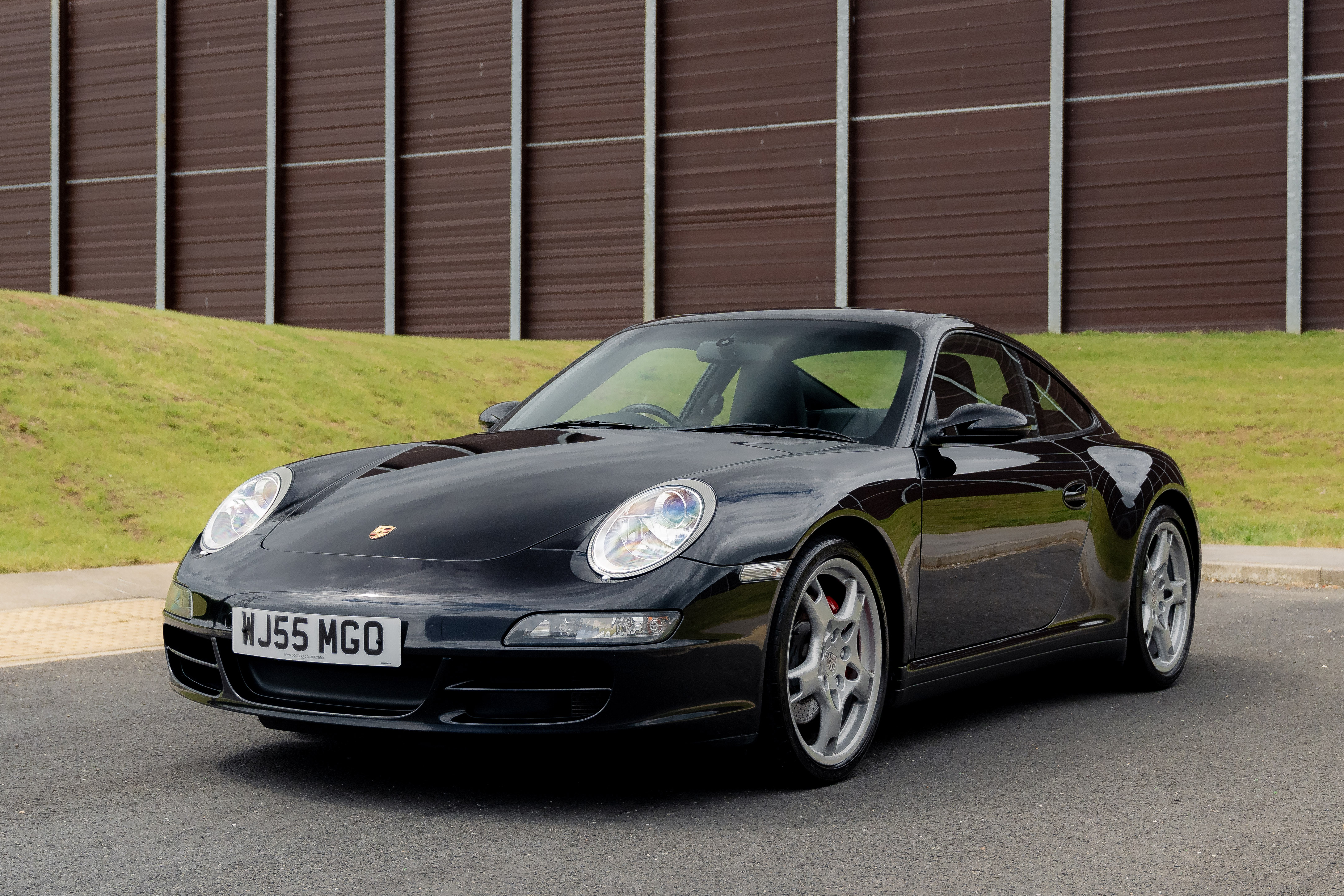 2005 Porsche 911 (997) Carrera 4S - Manual