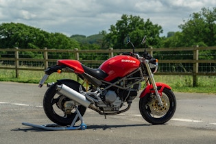 1993 Ducati Monster M900