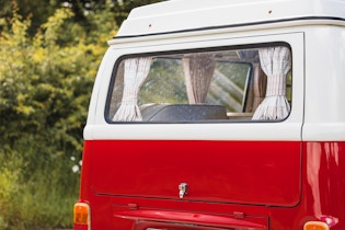 1974 Volkswagen T2 Late Bay Campervan