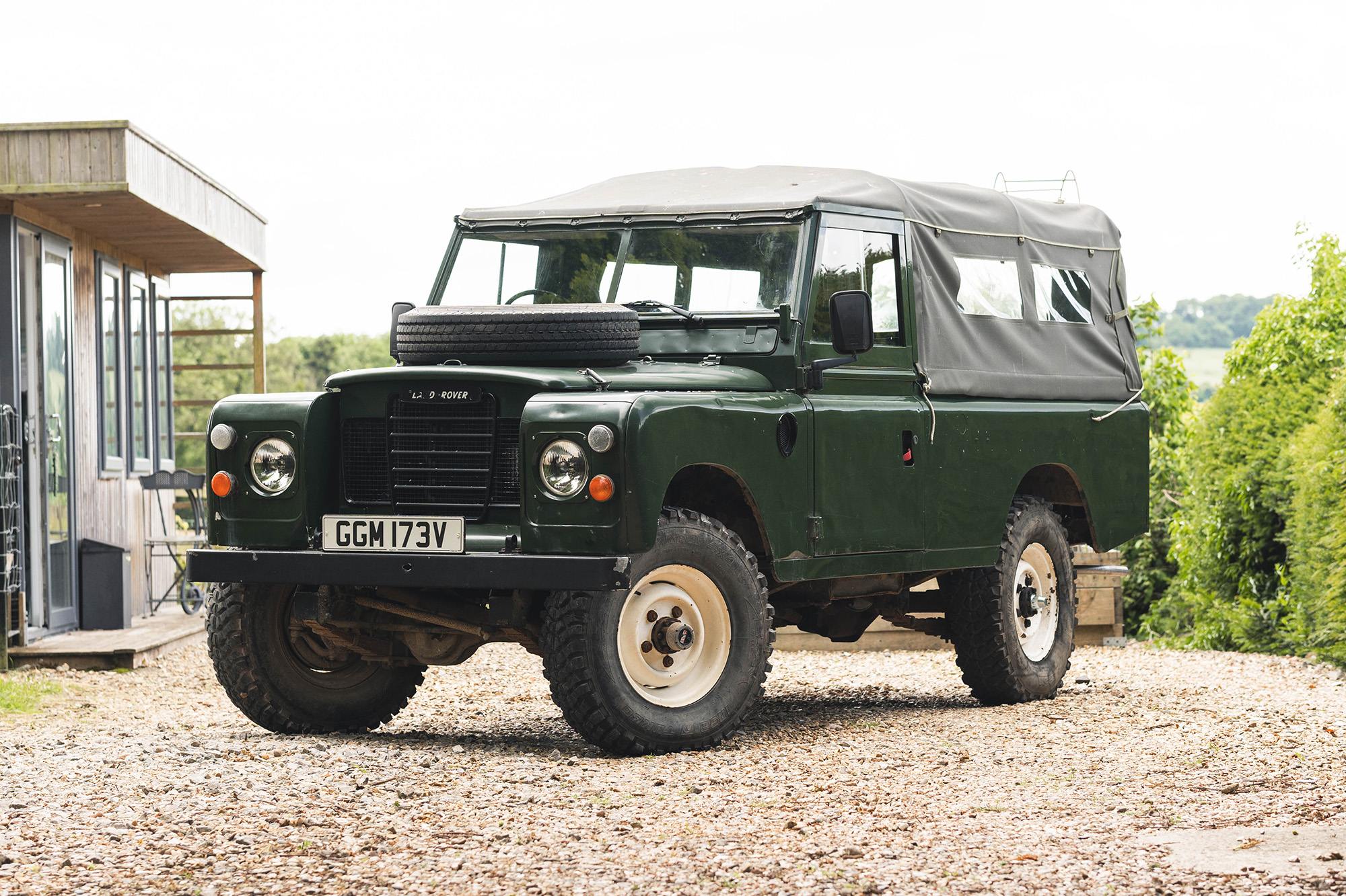 1981 Land Rover Series III 109"