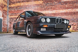 1990 BMW (E30) M3 Johnny Cecotto Edition
