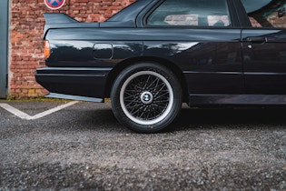 1990 BMW (E30) M3 Johnny Cecotto Edition