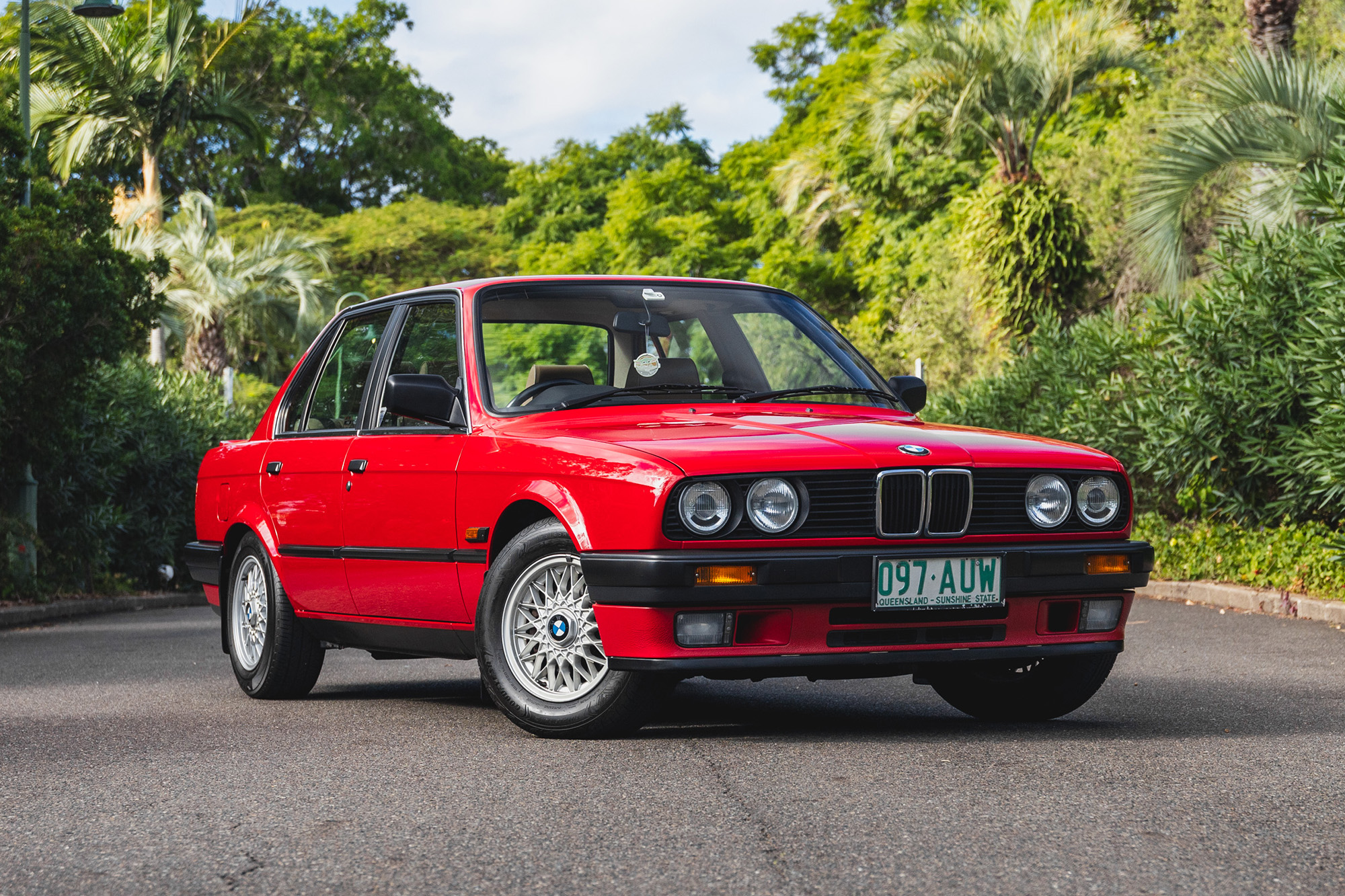 1989 BMW (E30) 325i