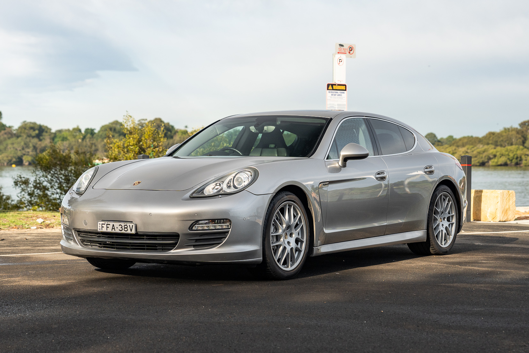 2009 Porsche Panamera S