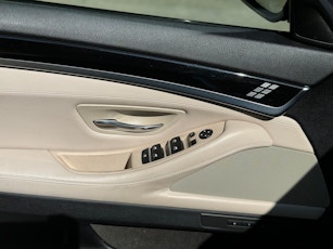 2010 BMW Alpina (F10) B5 BiTurbo