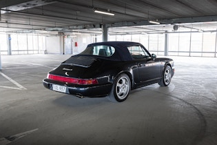 1990 Porsche 911 (964) Carrera 4 Cabriolet