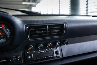 1990 Porsche 911 (964) Carrera 4 Cabriolet