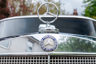 1961 Mercedes-Benz (W111) 220 SE 'Fintail'