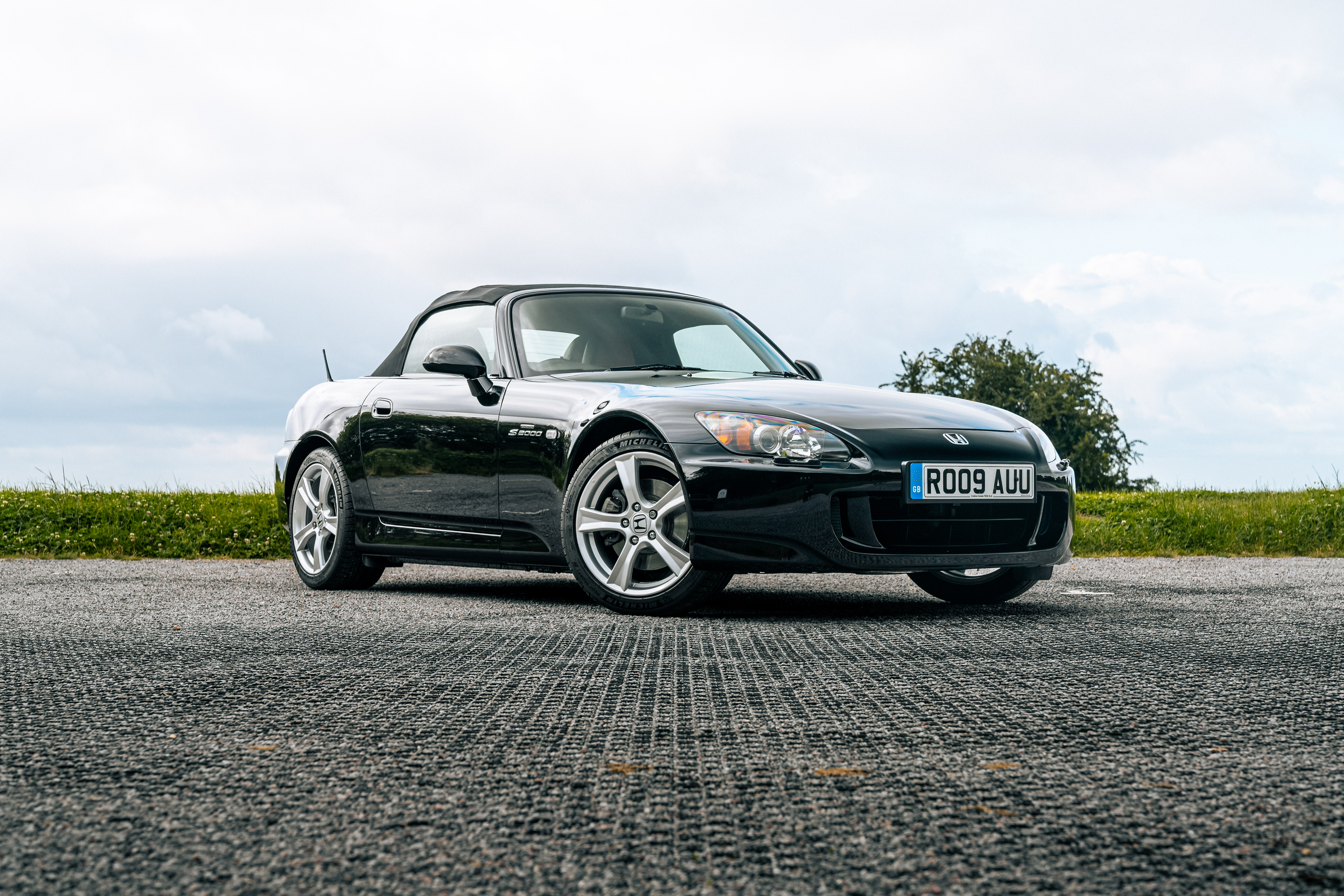 2009 Honda S2000 – 27,100 Miles