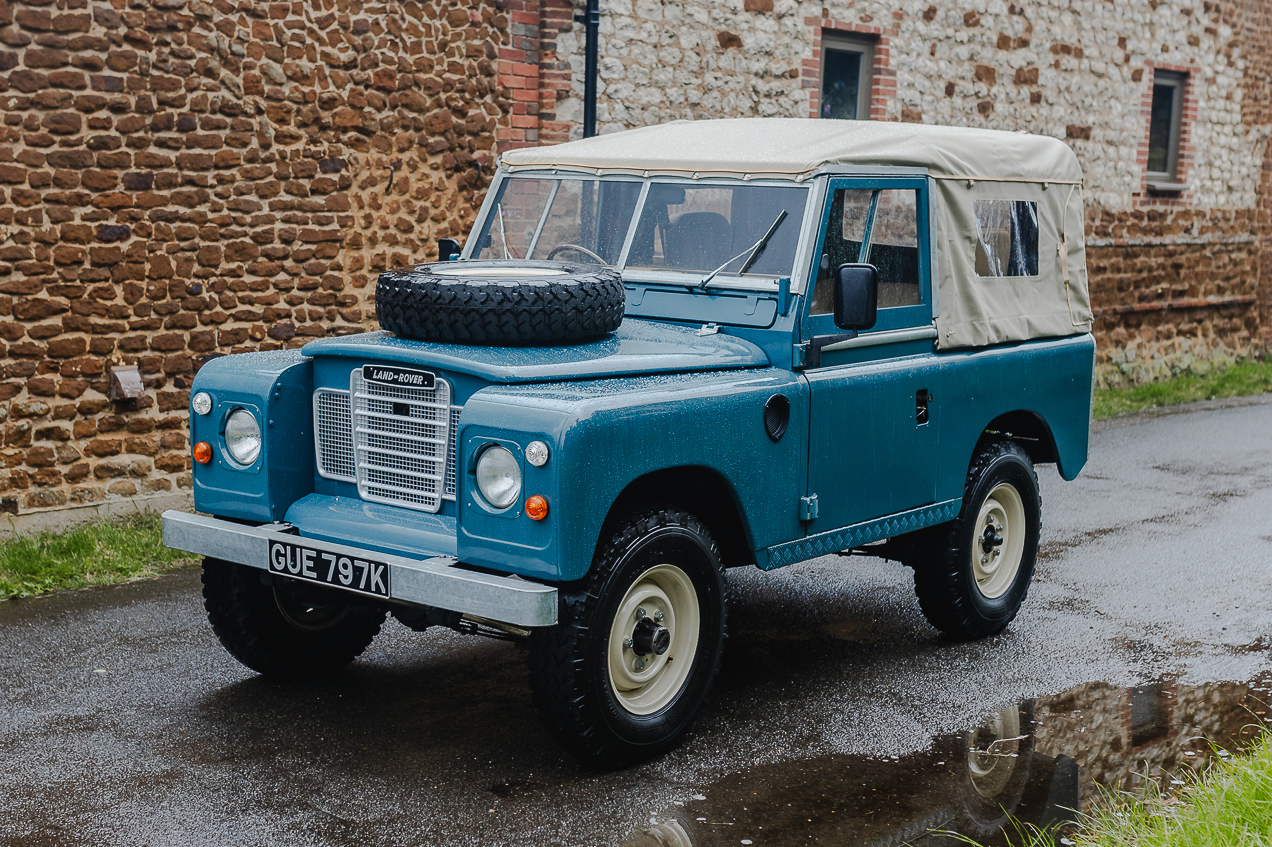 1972 Land Rover Series III 88"