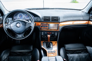 1997 BMW Alpina (E39) B10 V8