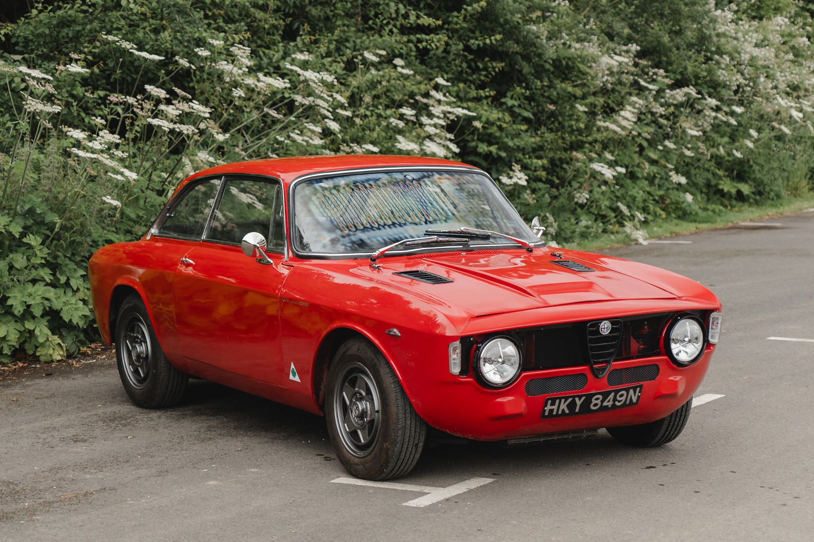 1975 Alfa Romeo 2000 GT Veloce