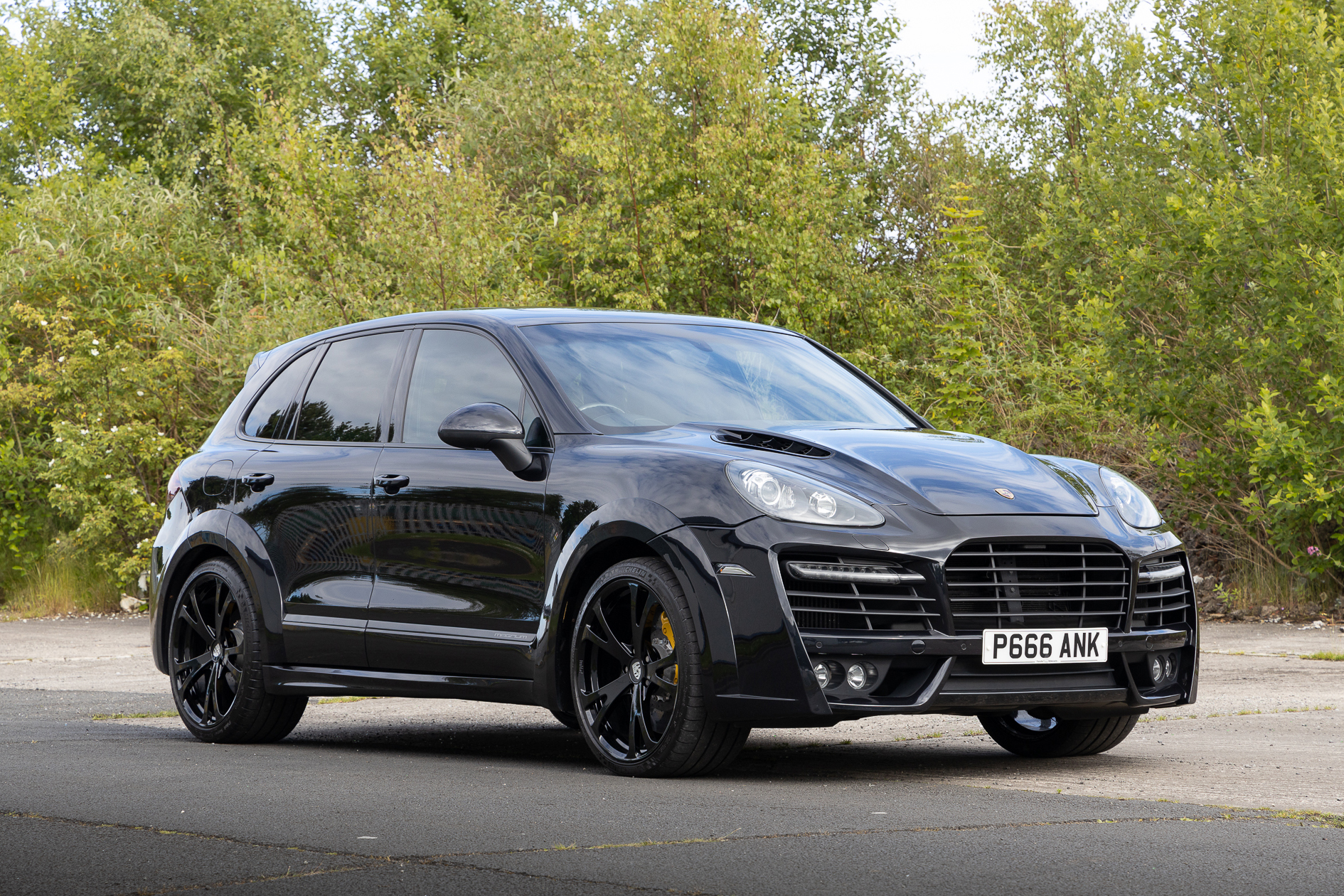 2012 Porsche Cayenne Turbo 'TECHART Magnum'