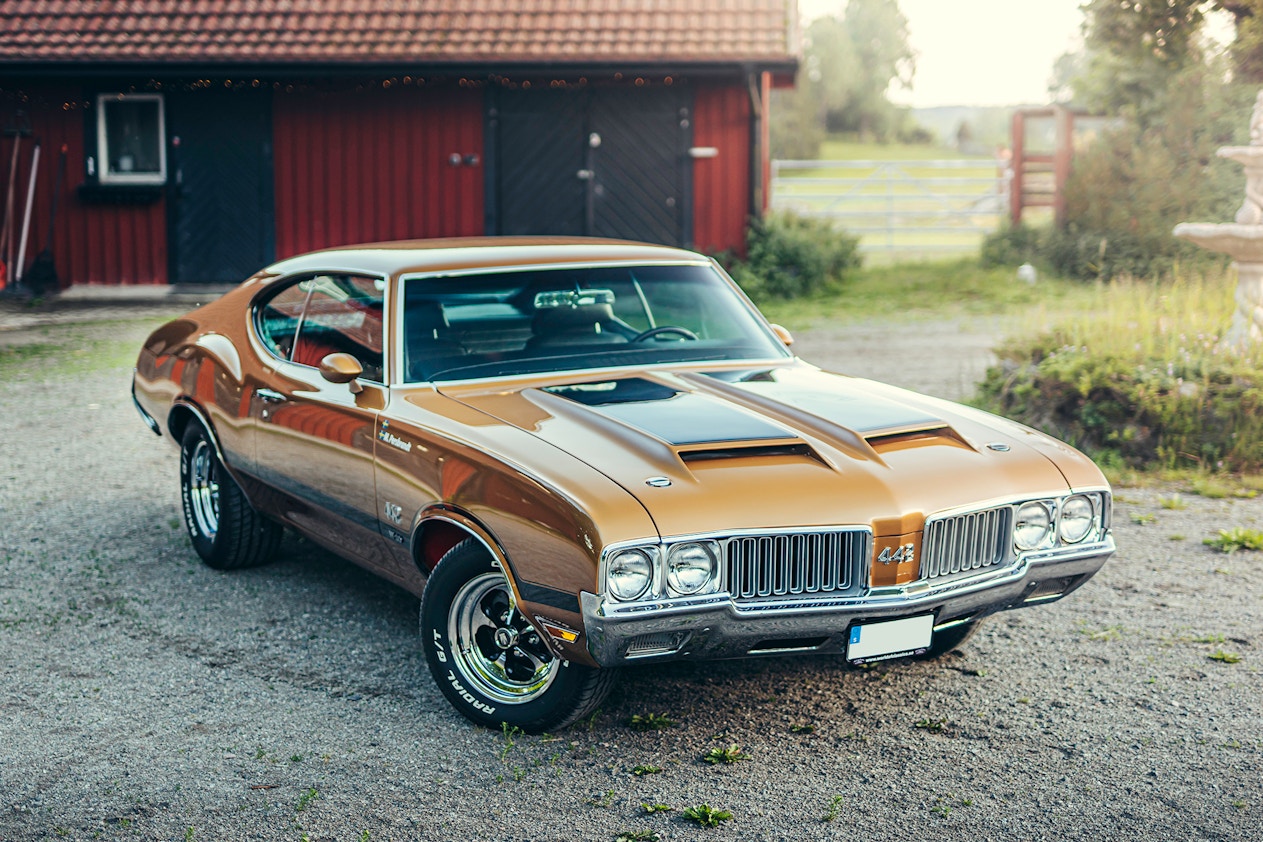 Oldsmobile 442