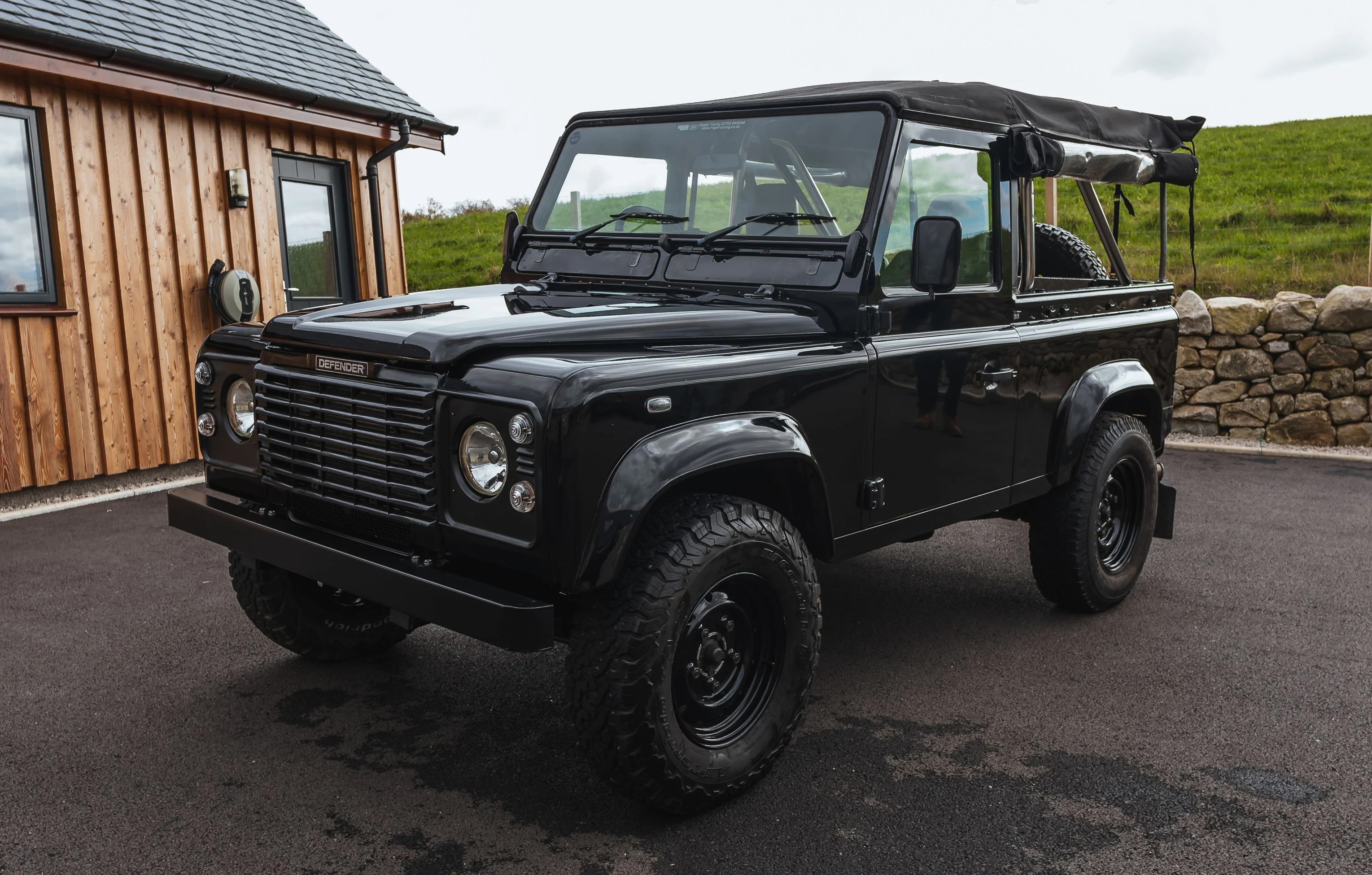 2006 Land Rover Defender 90 Td5 County Soft Top