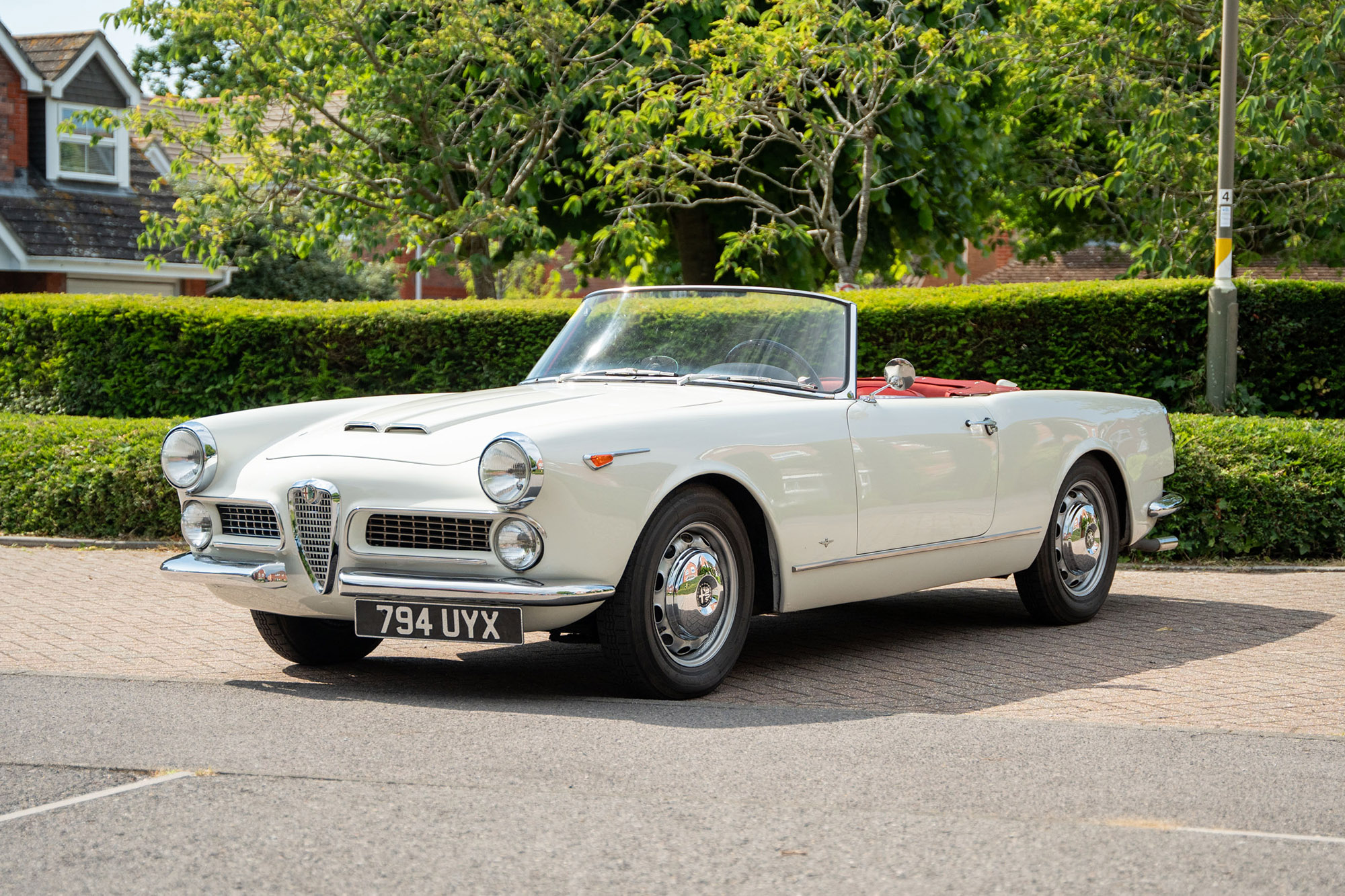 1958 Alfa Romeo 2000 Touring Spider