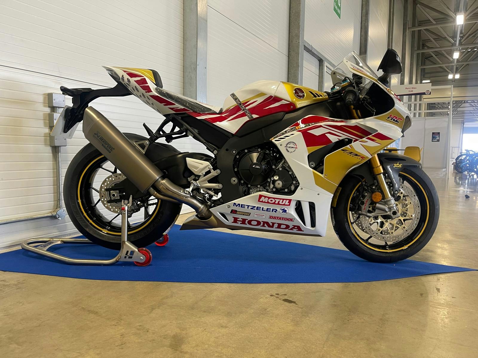2023 Honda CBR1000RR R Fireblade John McGuinness TT 100th