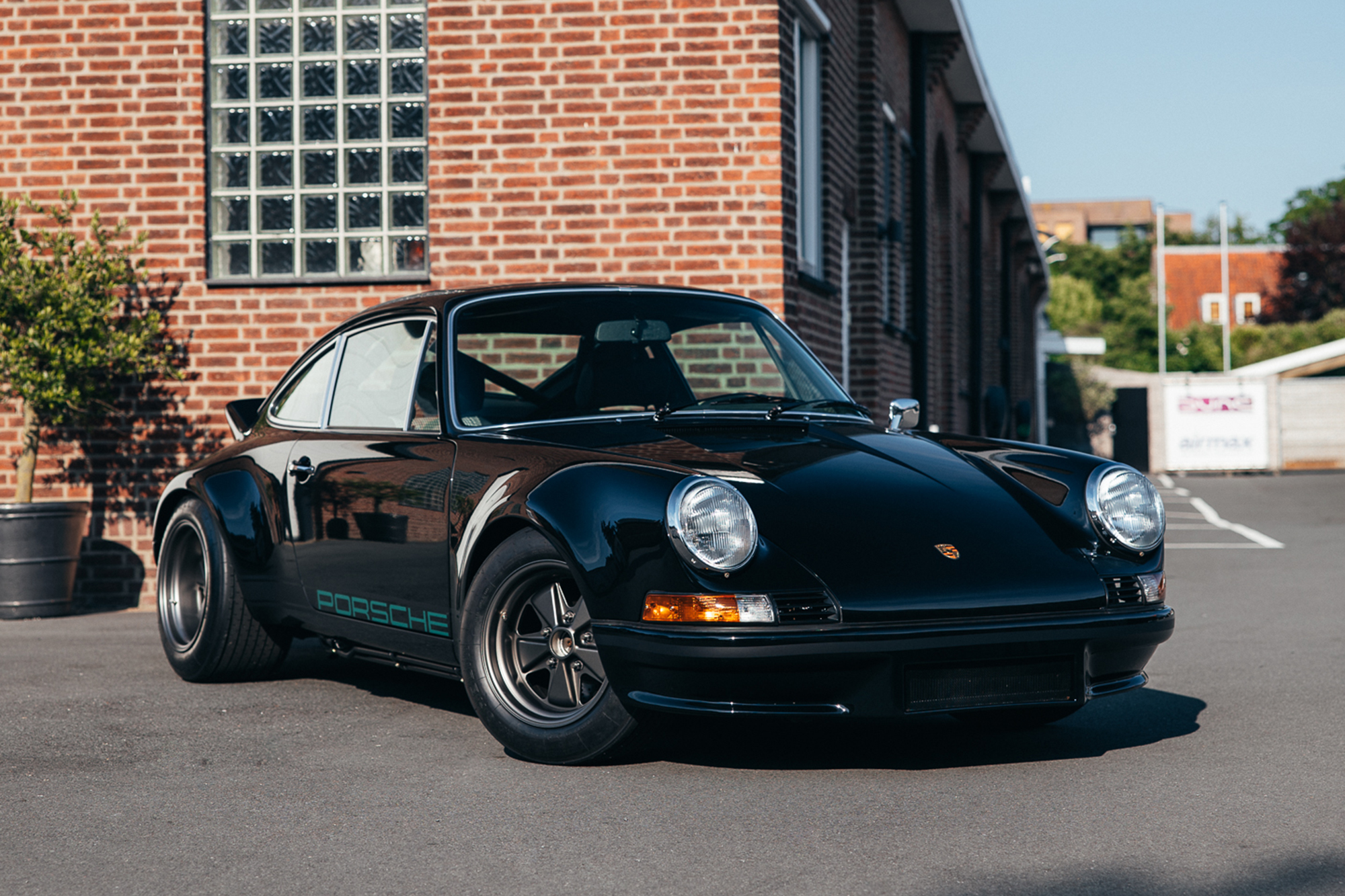 1988 Porsche 911 (930) – RSR Style Backdate