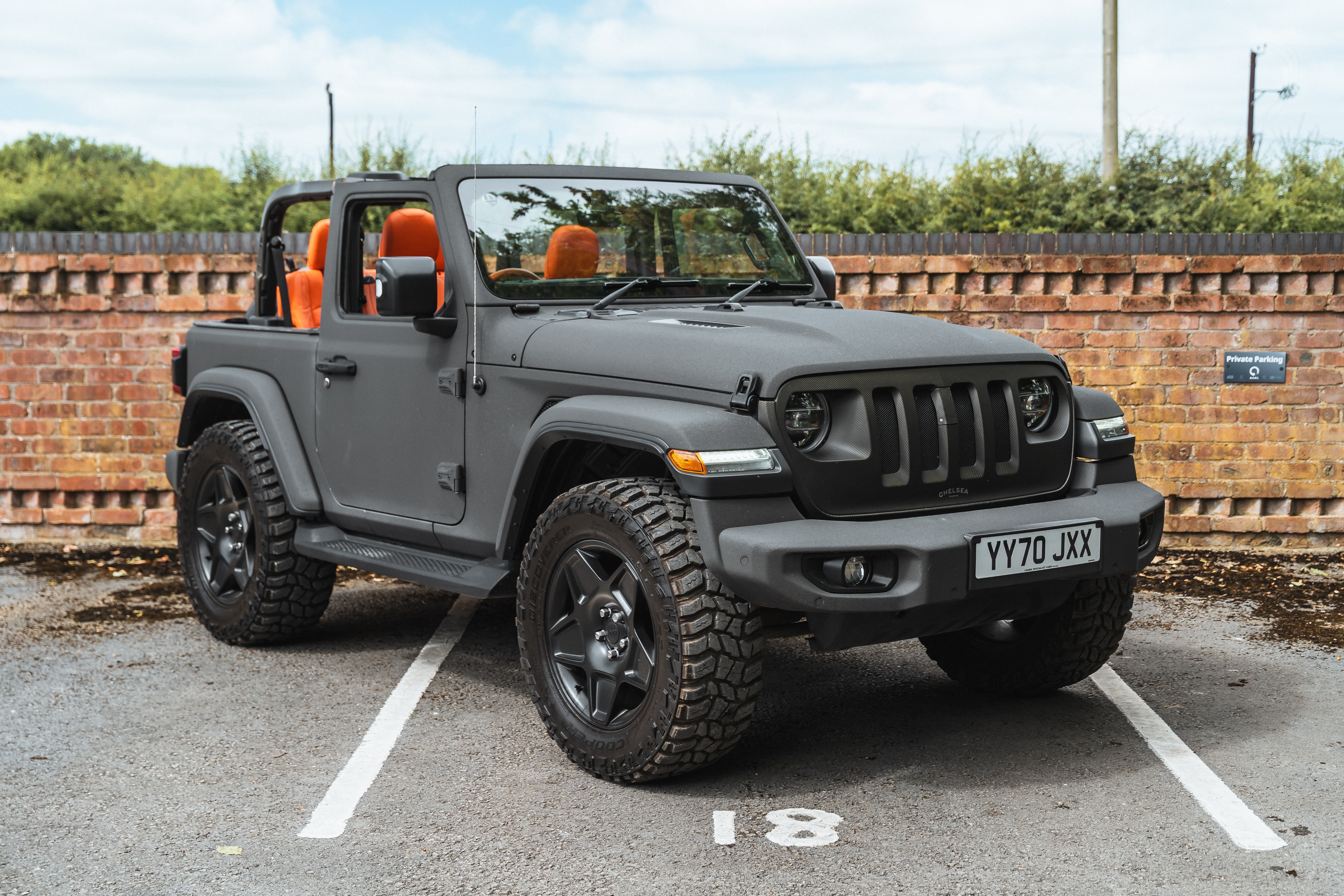 2020 Jeep Wrangler Overland Unlimited - Chelsea Truck Company