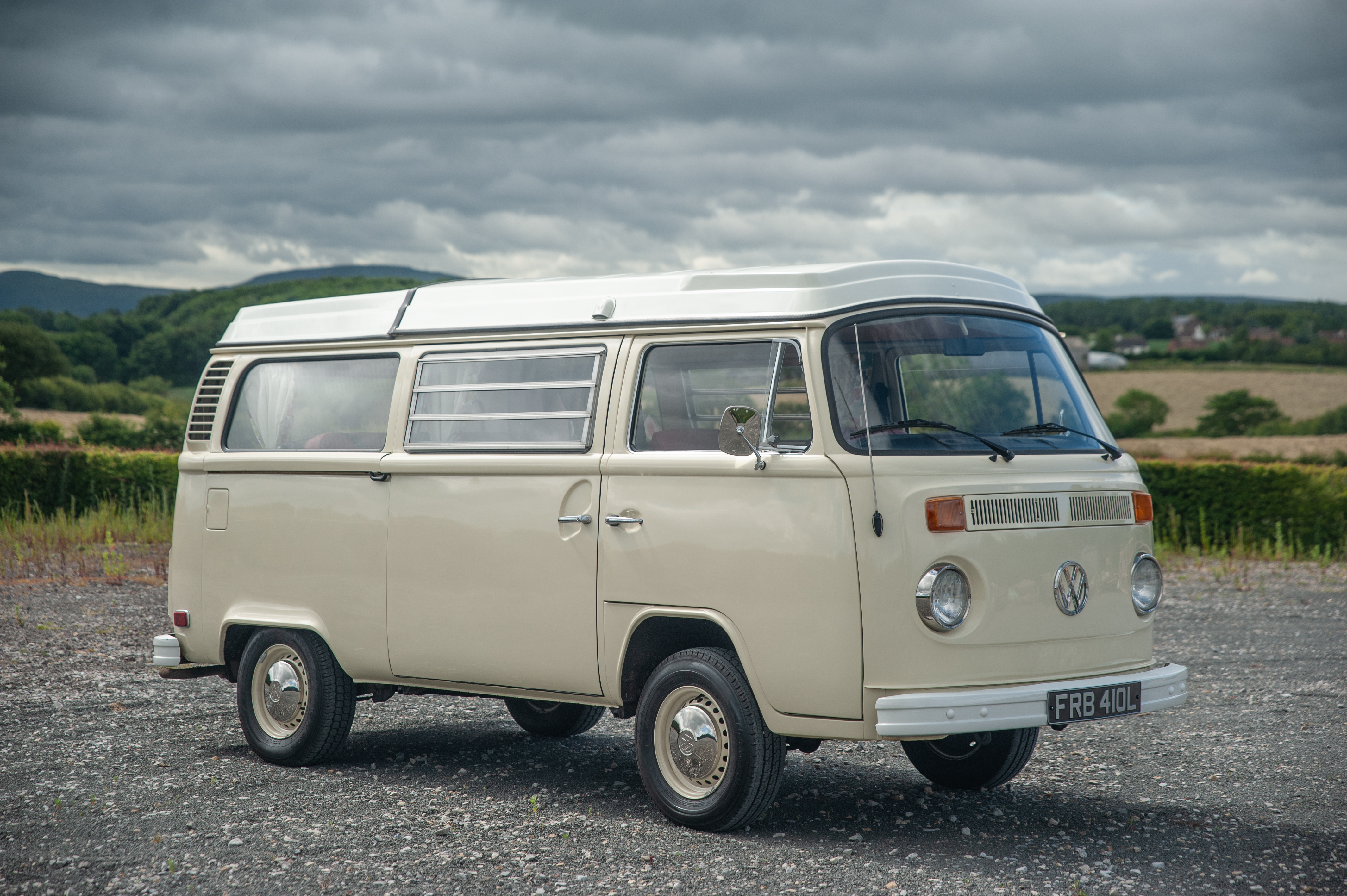 1973 Volkswagen Type 2 (T2) Westfalia Campervan - LHD