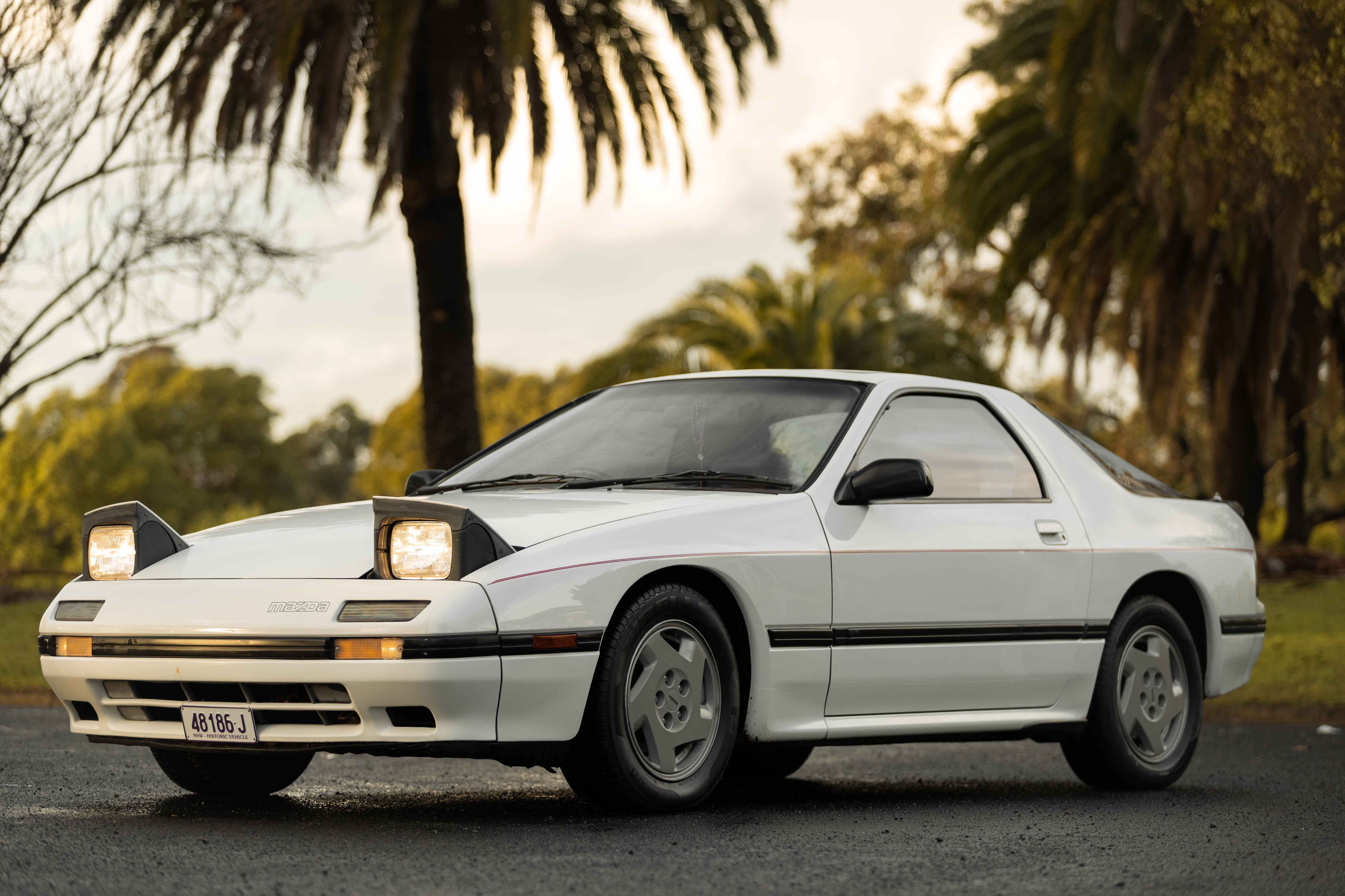 1985 MAZDA RX-7 (FC) 新品未使用 未開封品￼ 1985 Mazda RX-7 FC Series 4 for sale by auction in Sydney