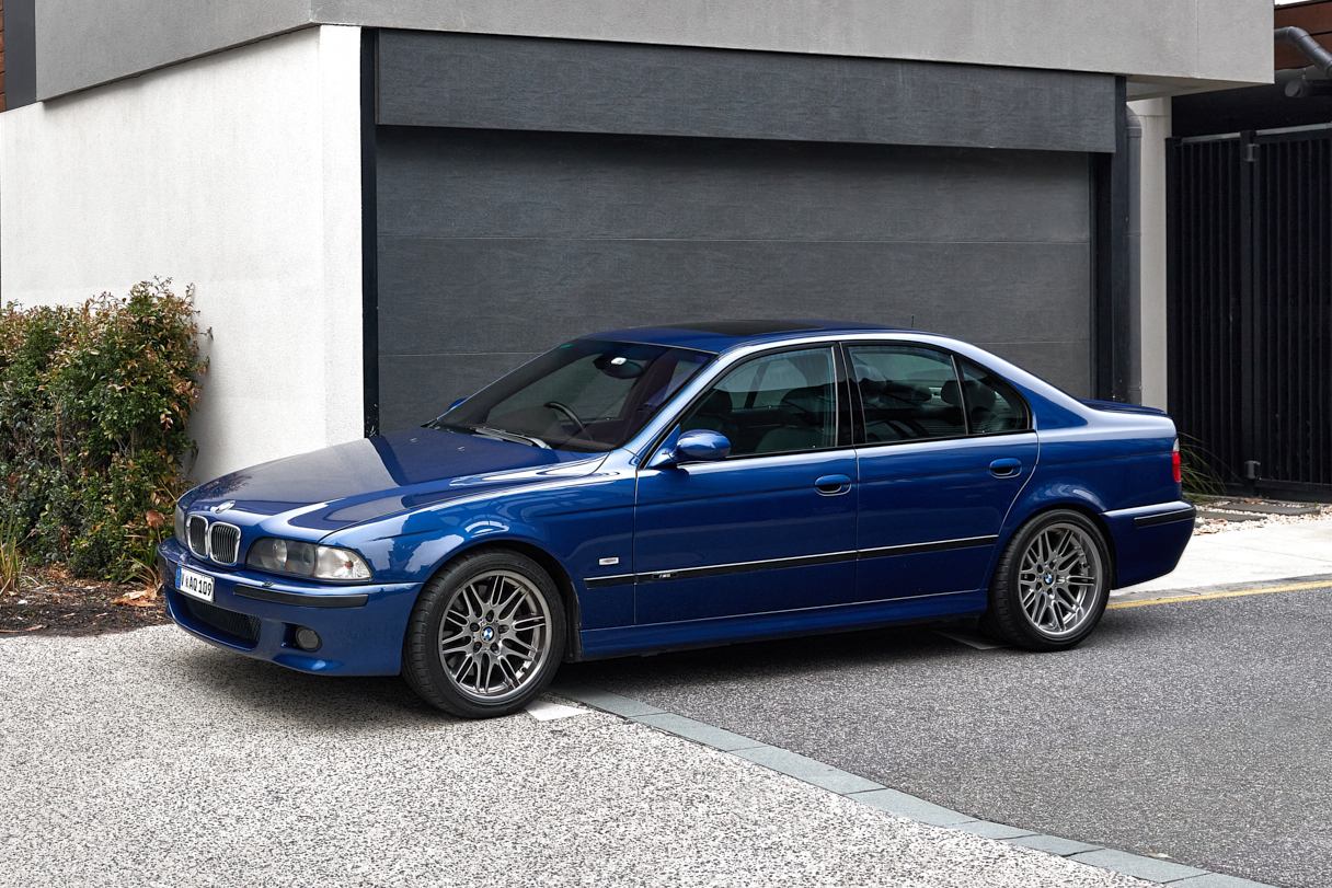 2000 BMW (E39) M5