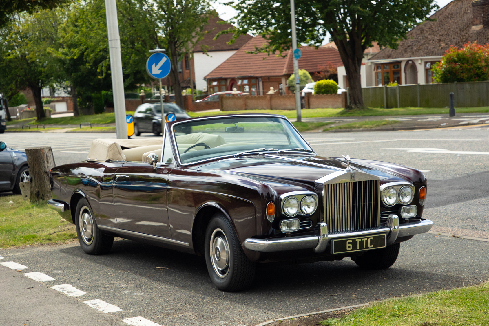 1971 Rolls-Royce Corniche Convertible