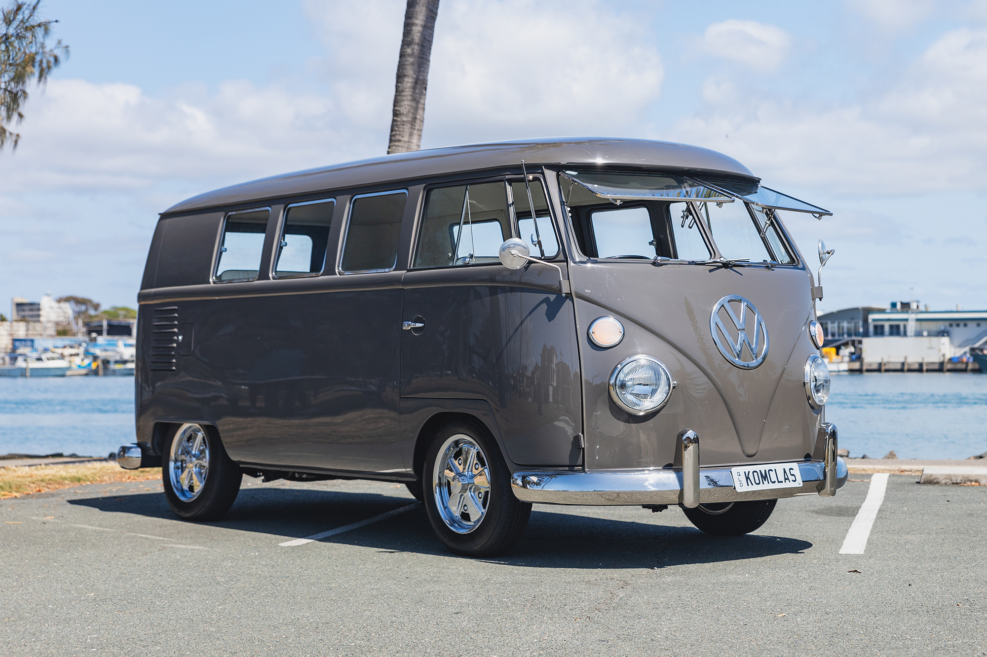 1967 Volkswagen T1 Splitscreen Campervan