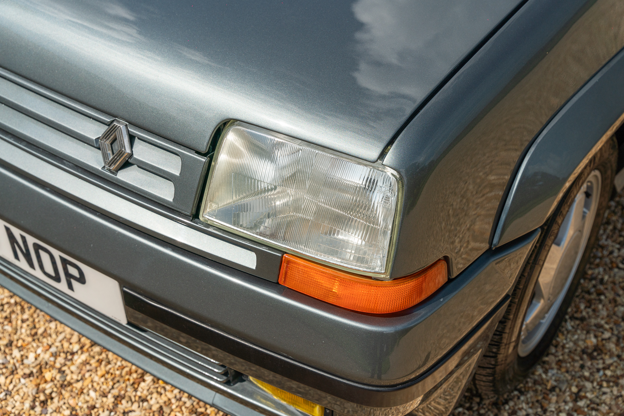 Radiateur En Alliage D'aluminium 42mm Pour Renault 5 Super 5 / R5 9/11 GT Turbo - Modèles 1985 à 1991