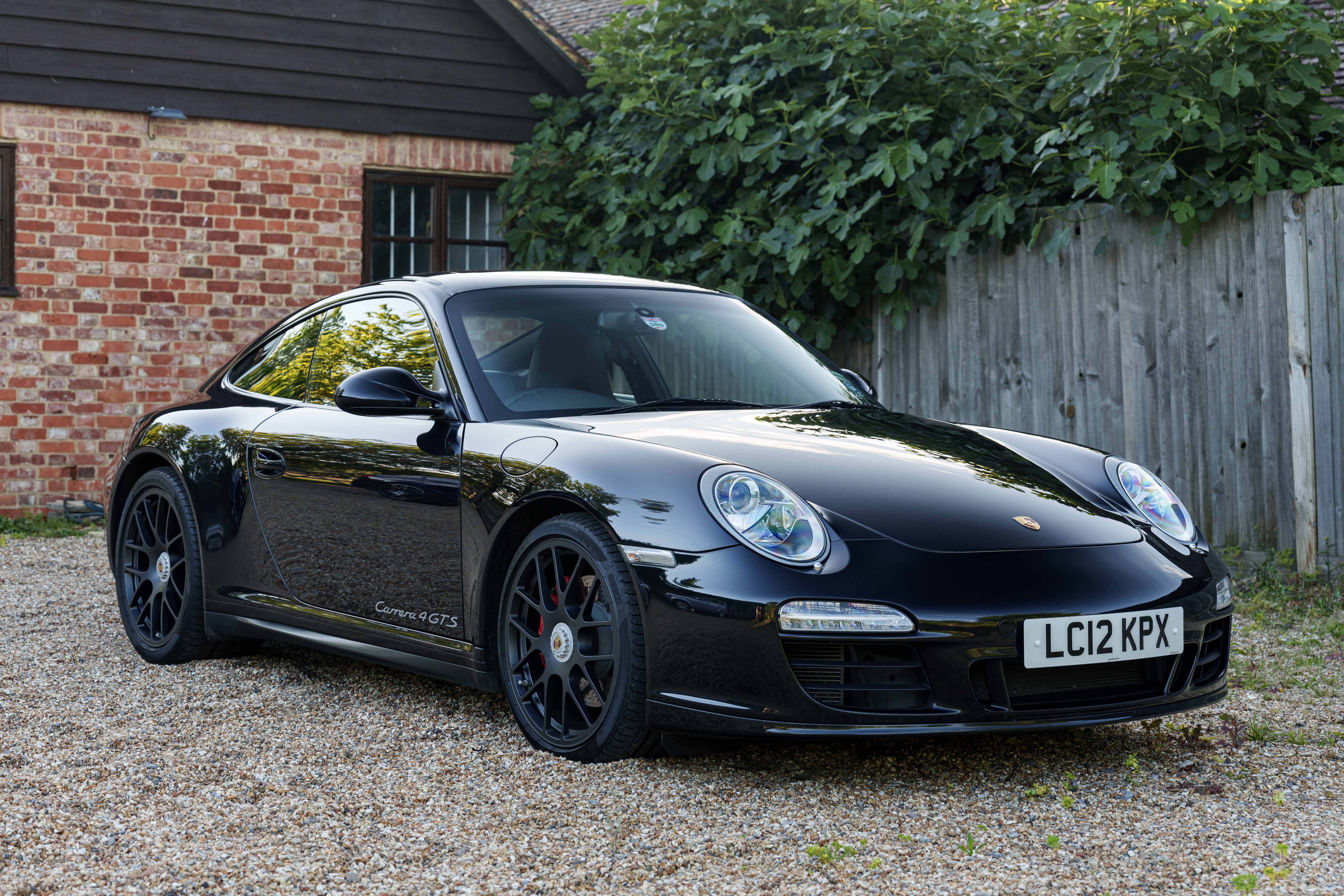 2012 Porsche 911 (997.2) Carrera 4 GTS