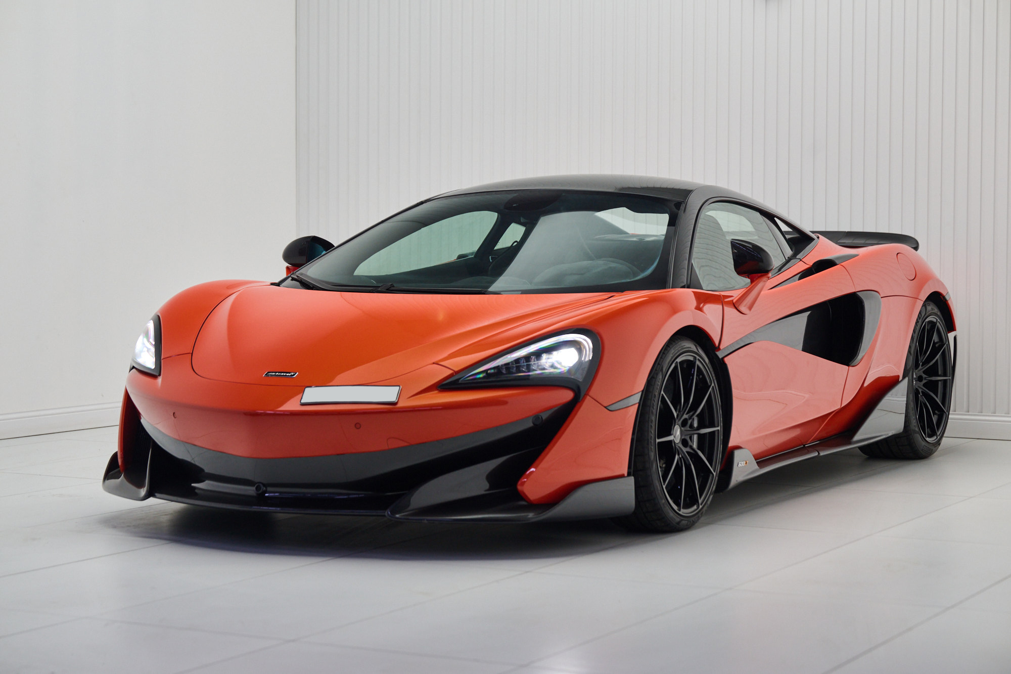 2019 McLaren 600LT - 4,004 Km