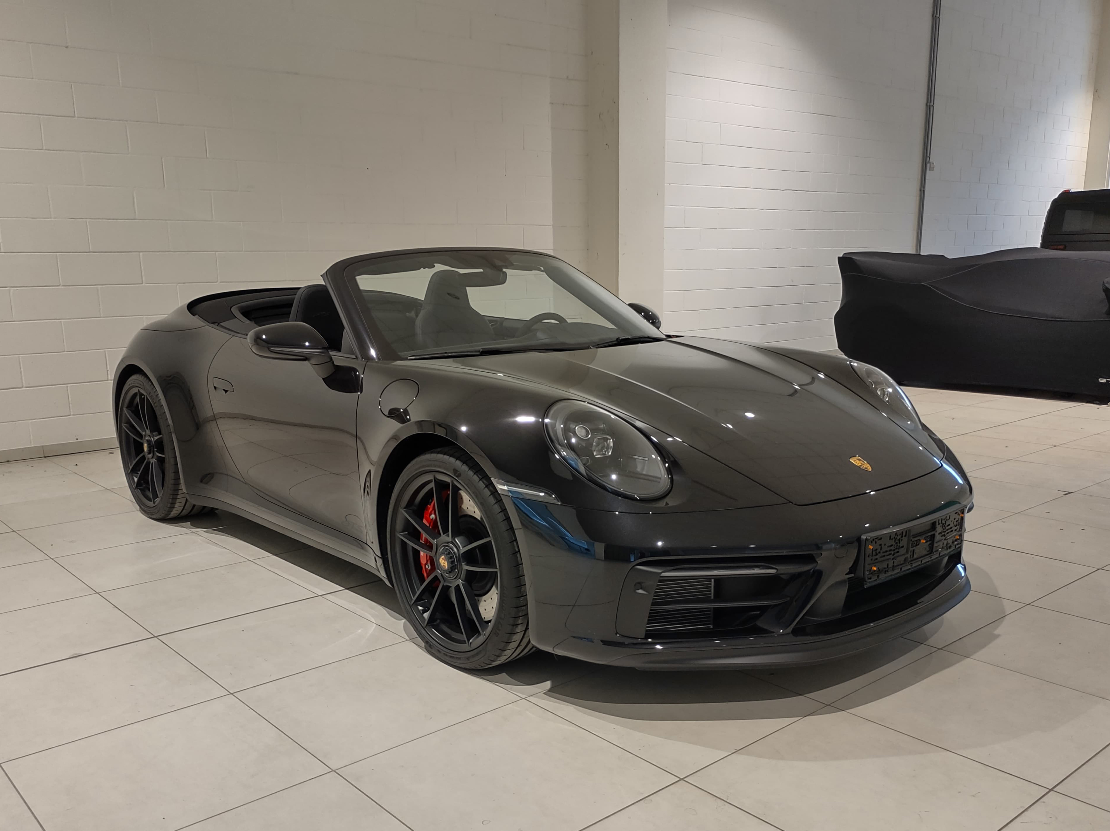 2023 Porsche 911 (992) Carrera GTS Cabriolet  - Manual