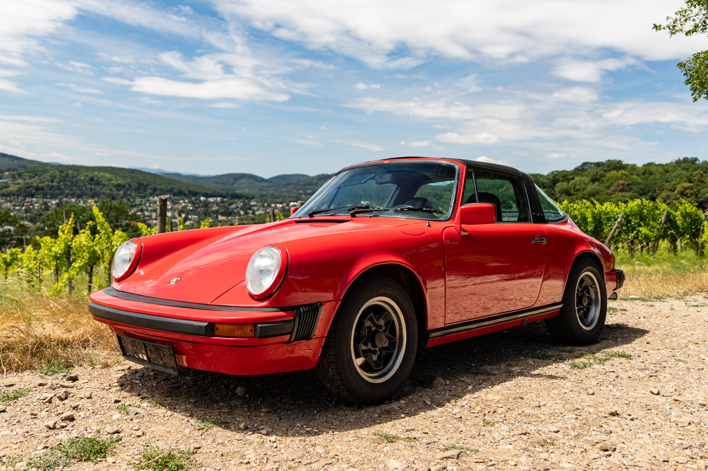 1977 Porsche 911 2.7 Targa