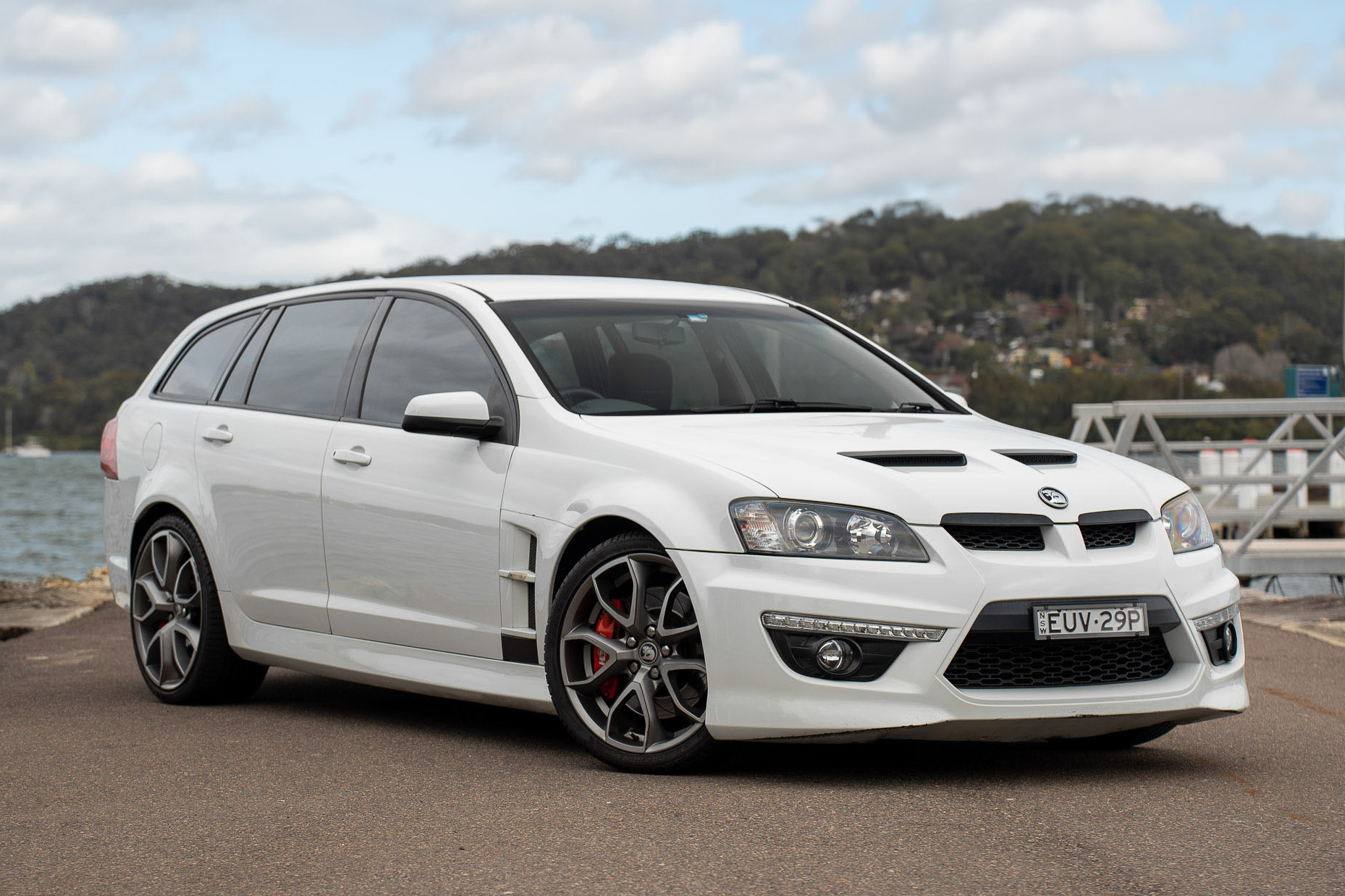 2009 Holden (E2) HSV R8 Clubsport Tourer