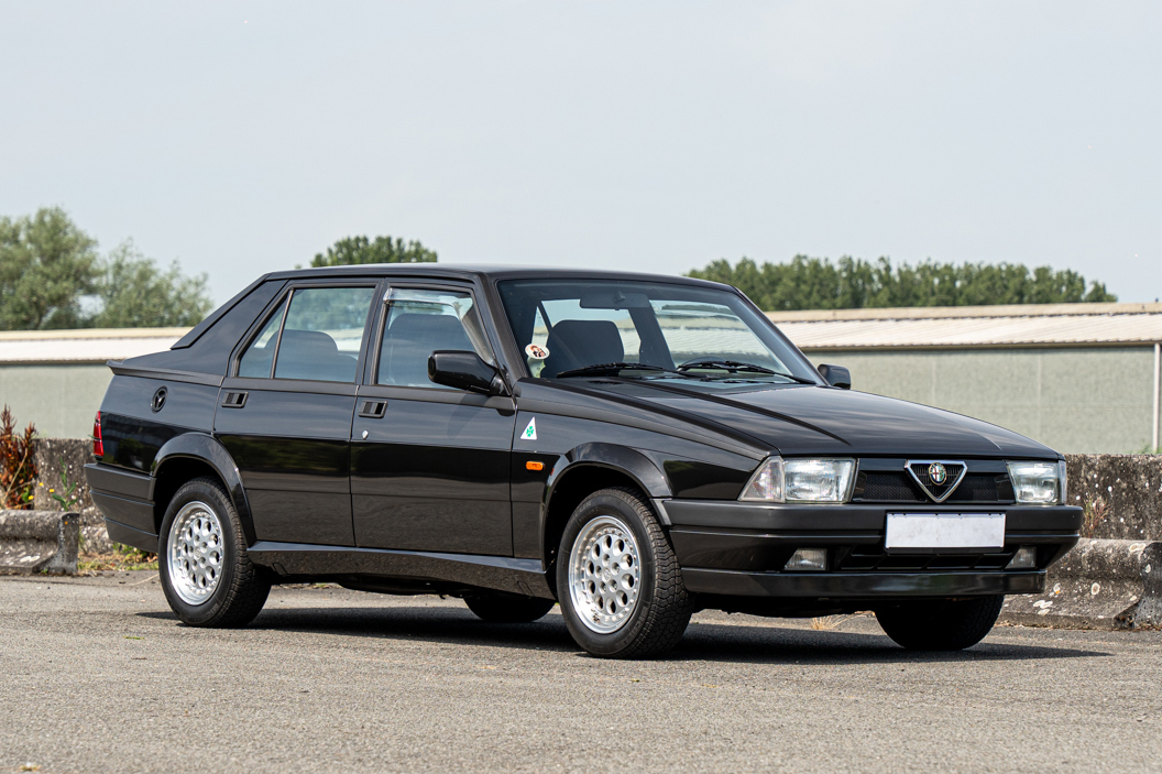 1991 Alfa Romeo 75 Twin Spark 'ASN' - 20,827 Km