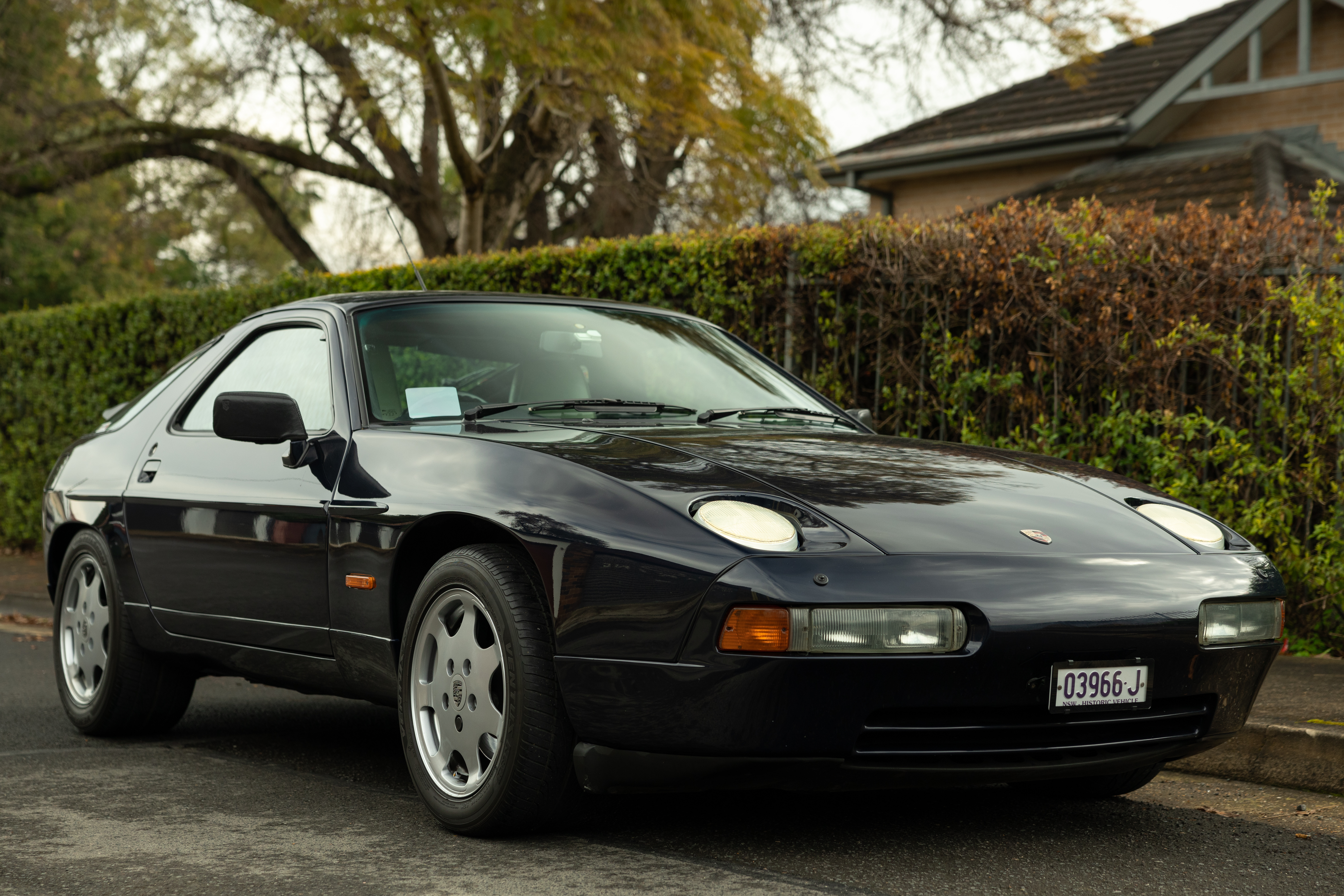 1990 Porsche 928 S4