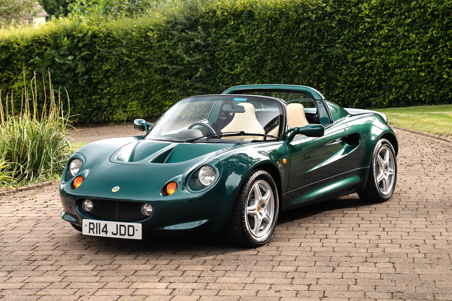 1997 Lotus Elise S1 - 23,154 Miles