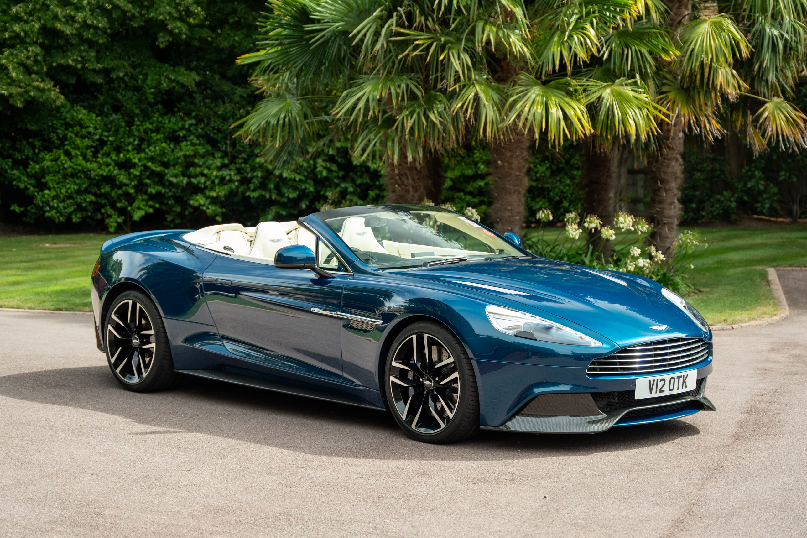 2016 Aston Martin Vanquish Volante - 8,379 Miles