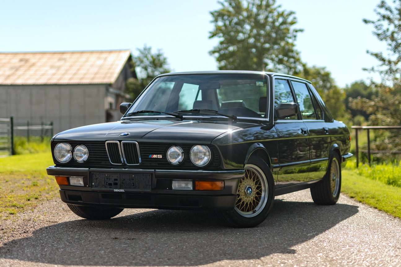 1987 BMW (E28) M5