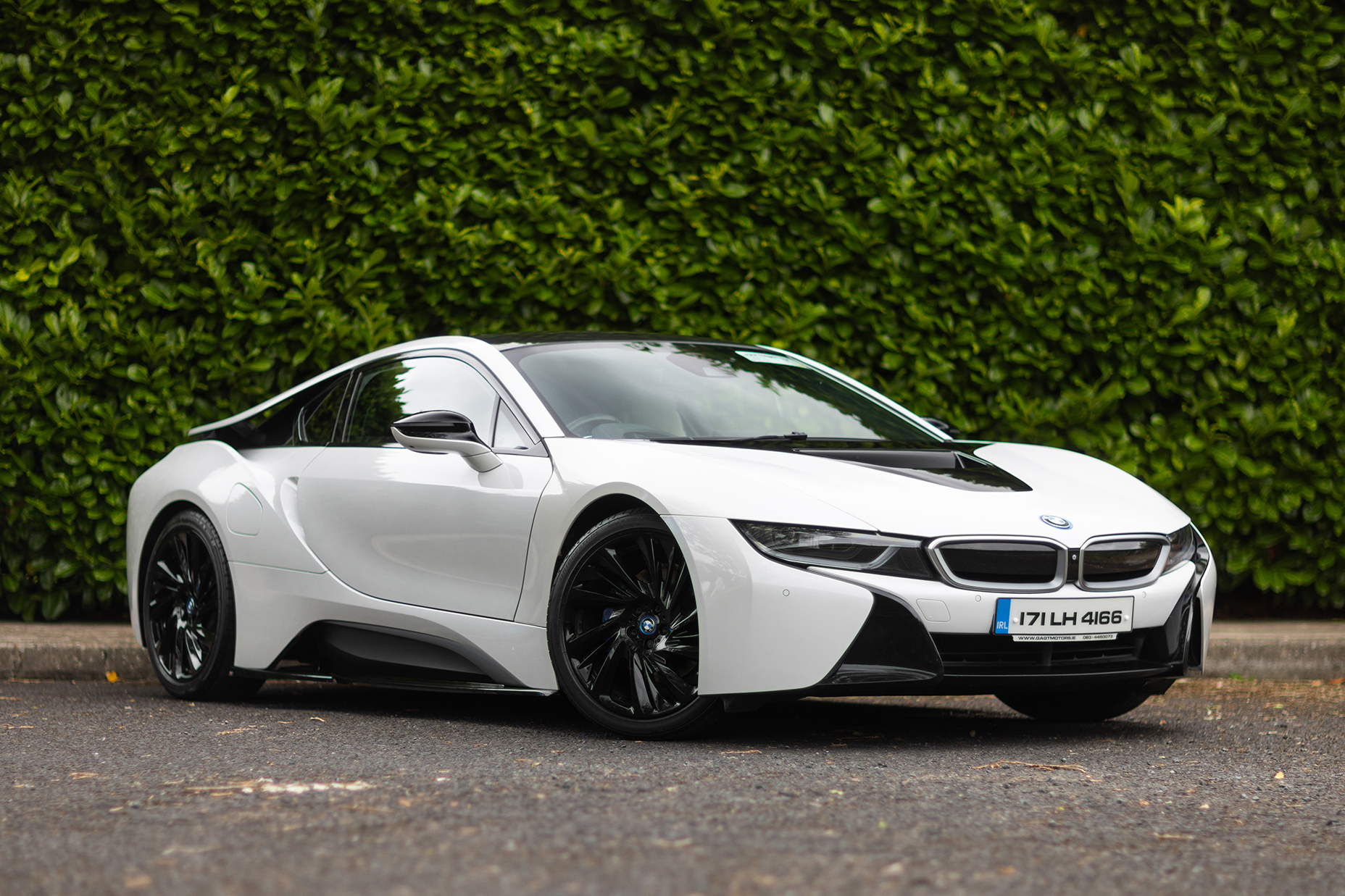 2017 BMW i8