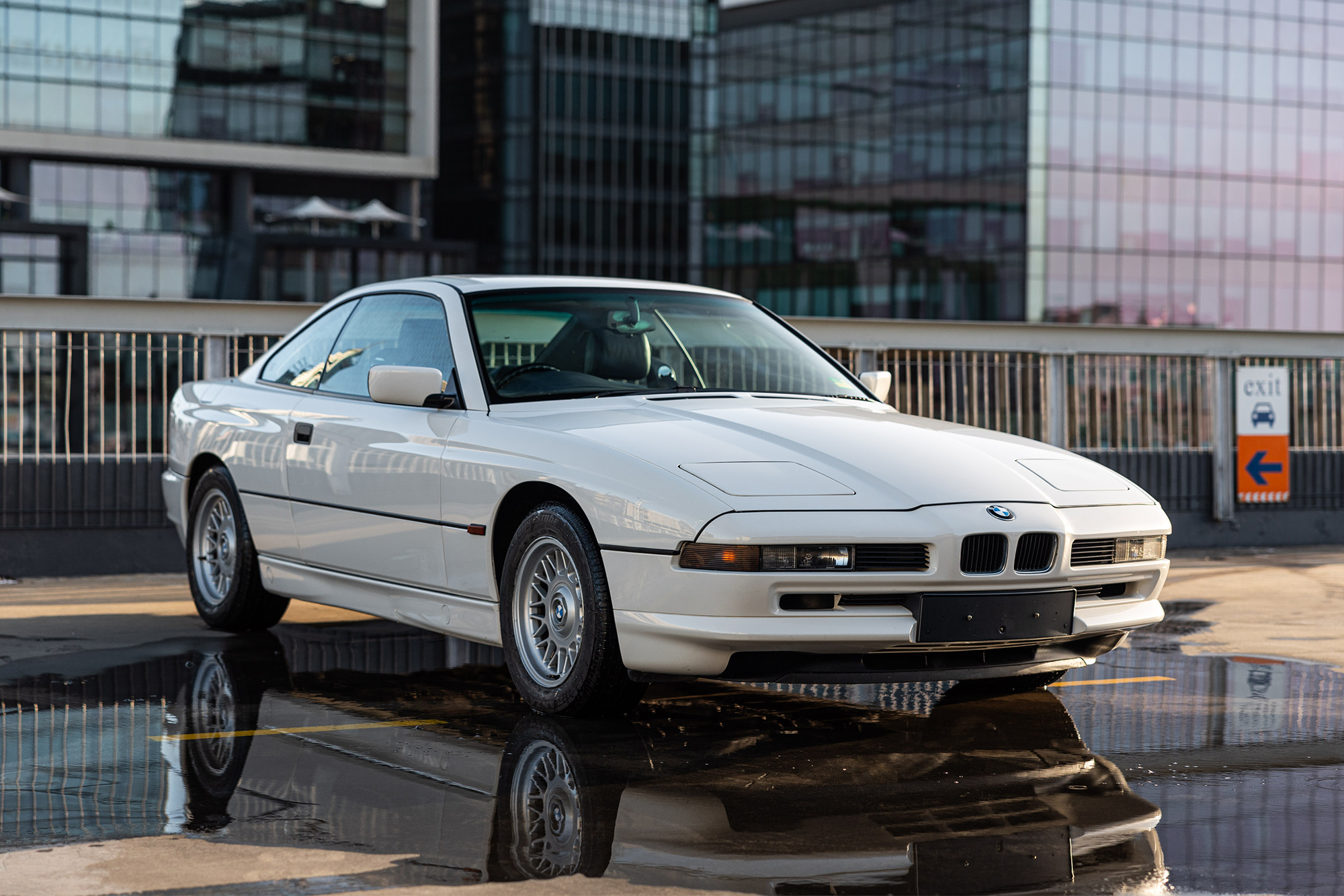 1992 BMW (E31) 850i - 10,563 km