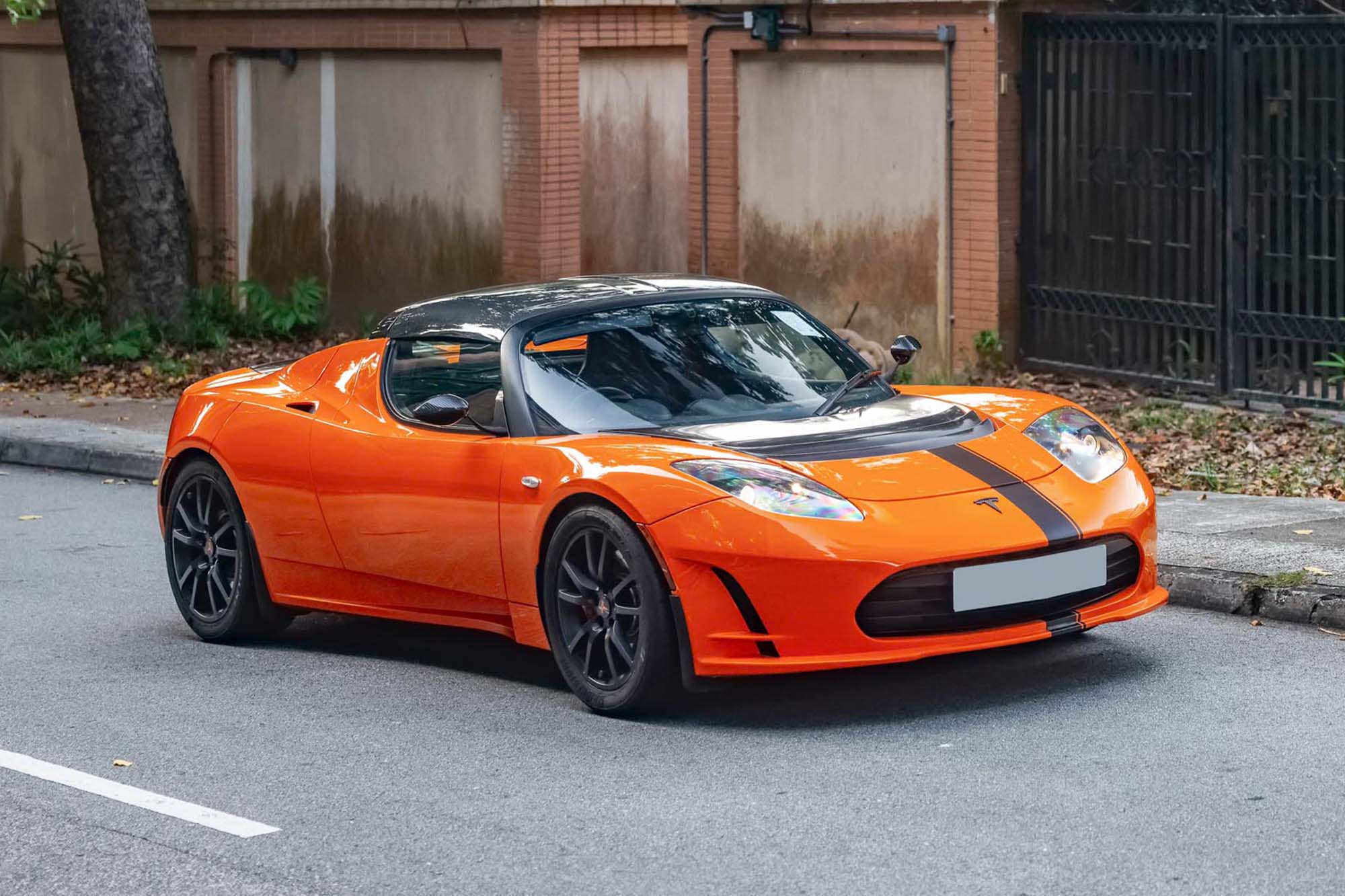 2012 Tesla Roadster - 3.0 Battery Upgrade - HK Registered