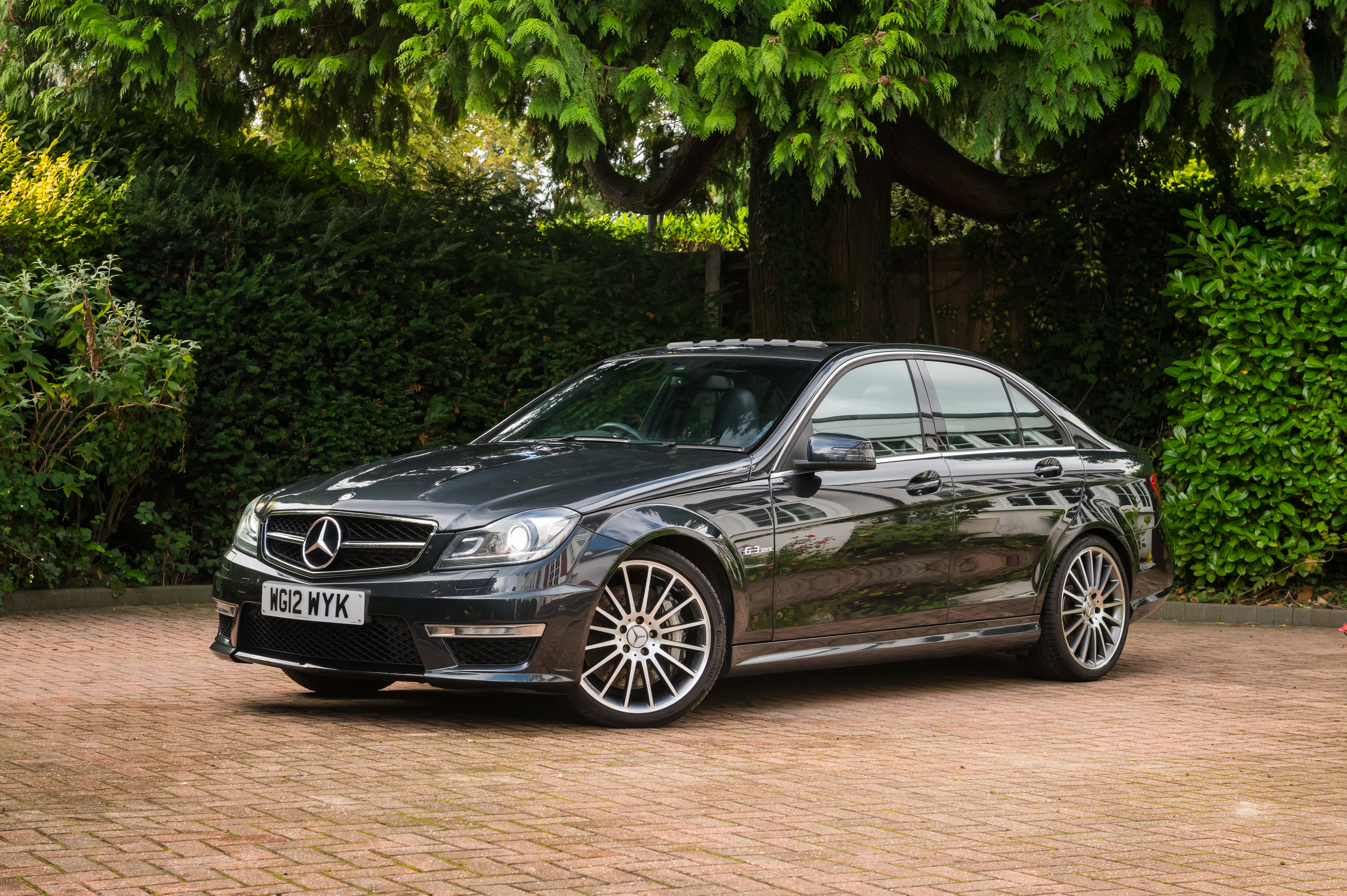 2012 Mercedes-Benz (W204) C63 AMG