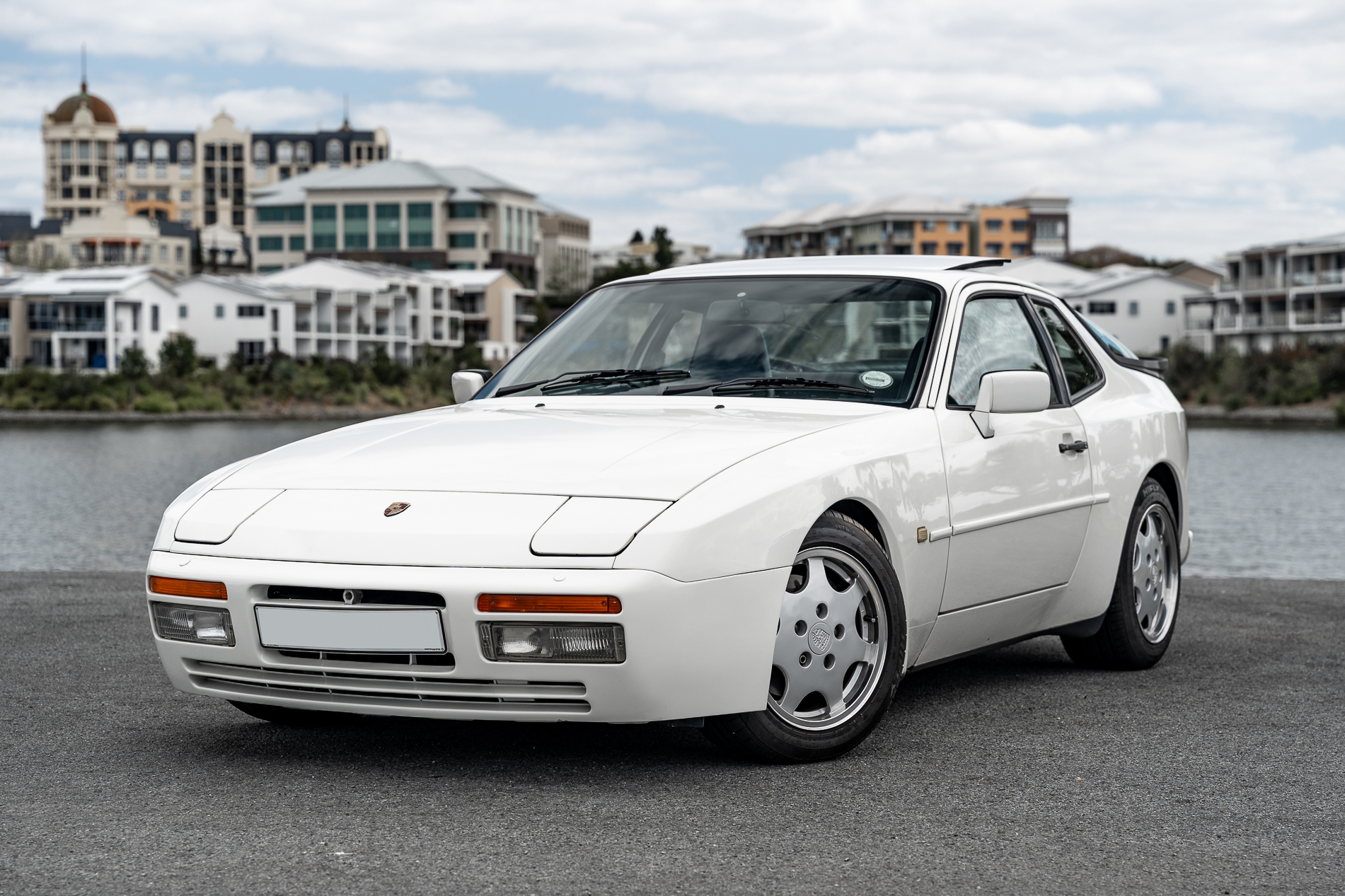 1988 Porsche 944 Turbo