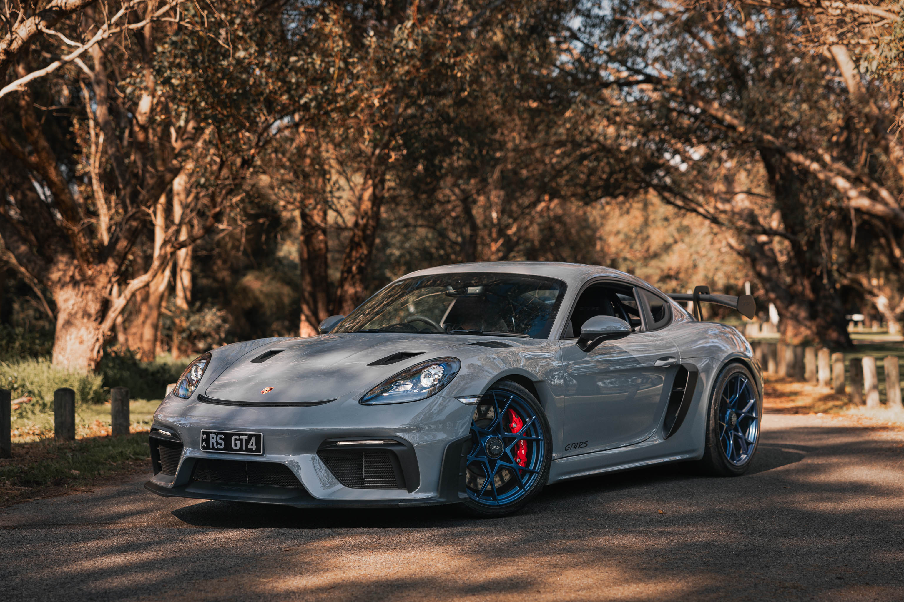 2022 Porsche 718 Cayman GT4 RS