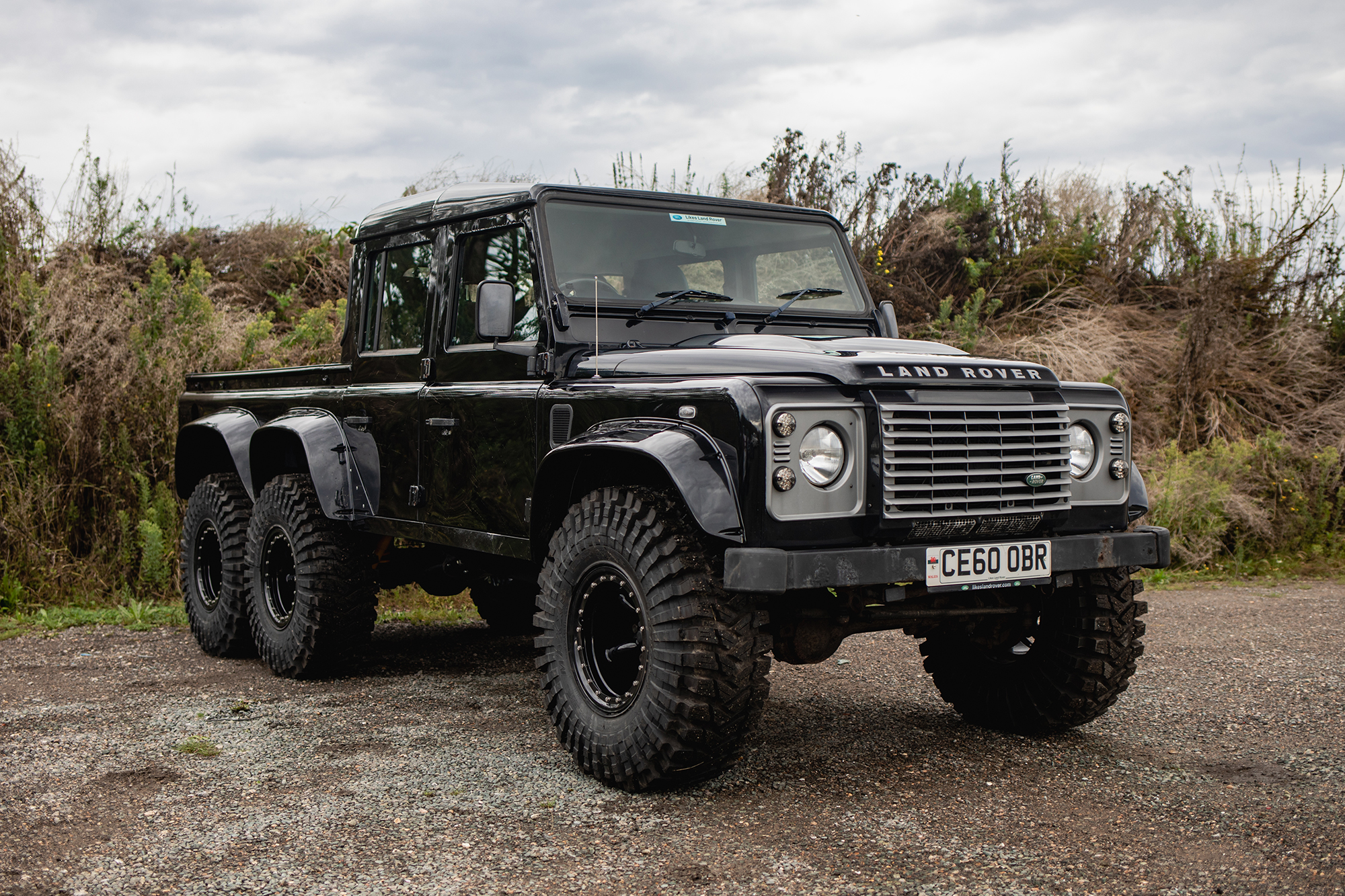 2010 Land Rover Defender 110 XS Double Cab Pickup 6x4