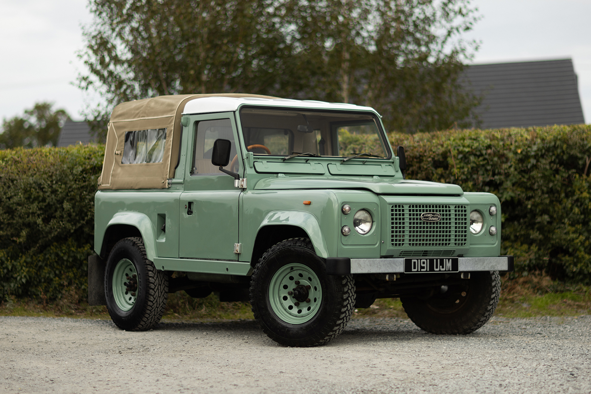 1986 Land Rover 90 V8 Pickup - Heritage Evocation