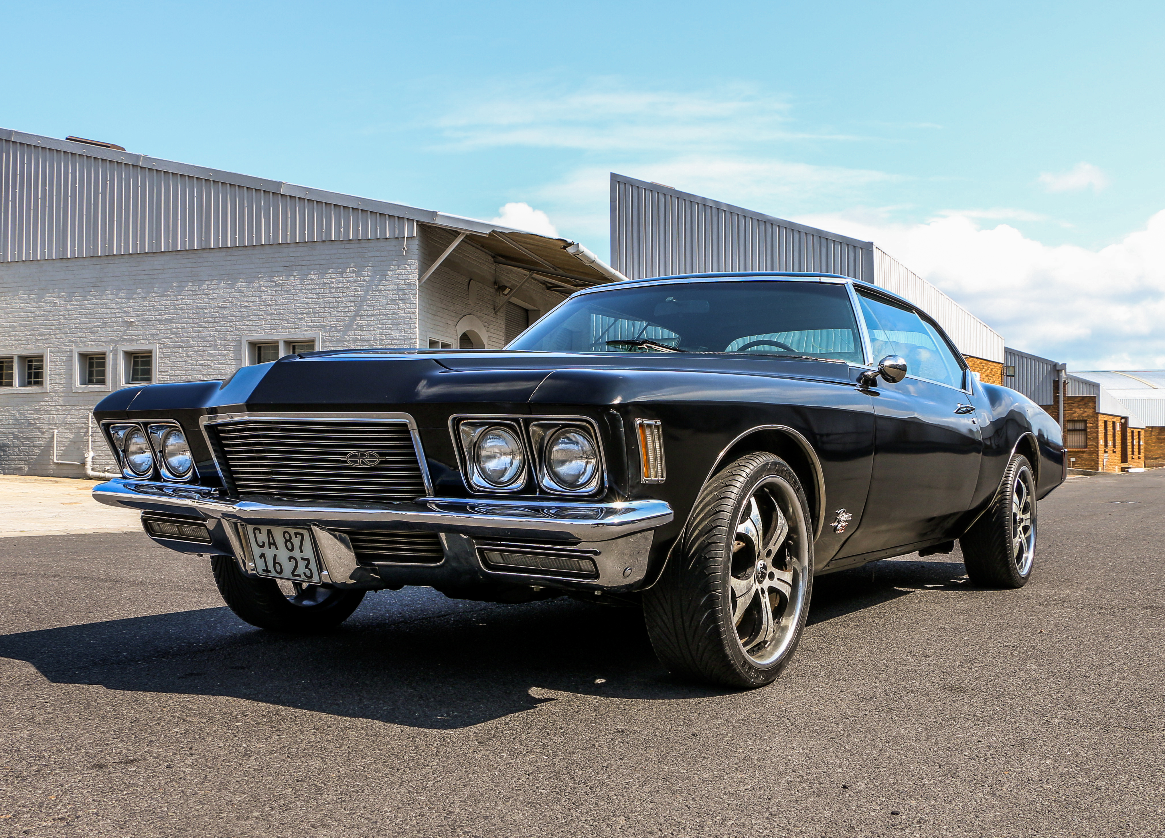 1971 Buick Riviera GS Boat-Tail